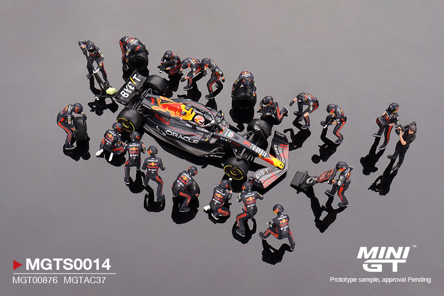 Mini GT 1:64 Oracle Red Bull Racing RB19 #1  Max Verstappen  2023 F1  2023 Japanese Grand Prix Pit Crew Set