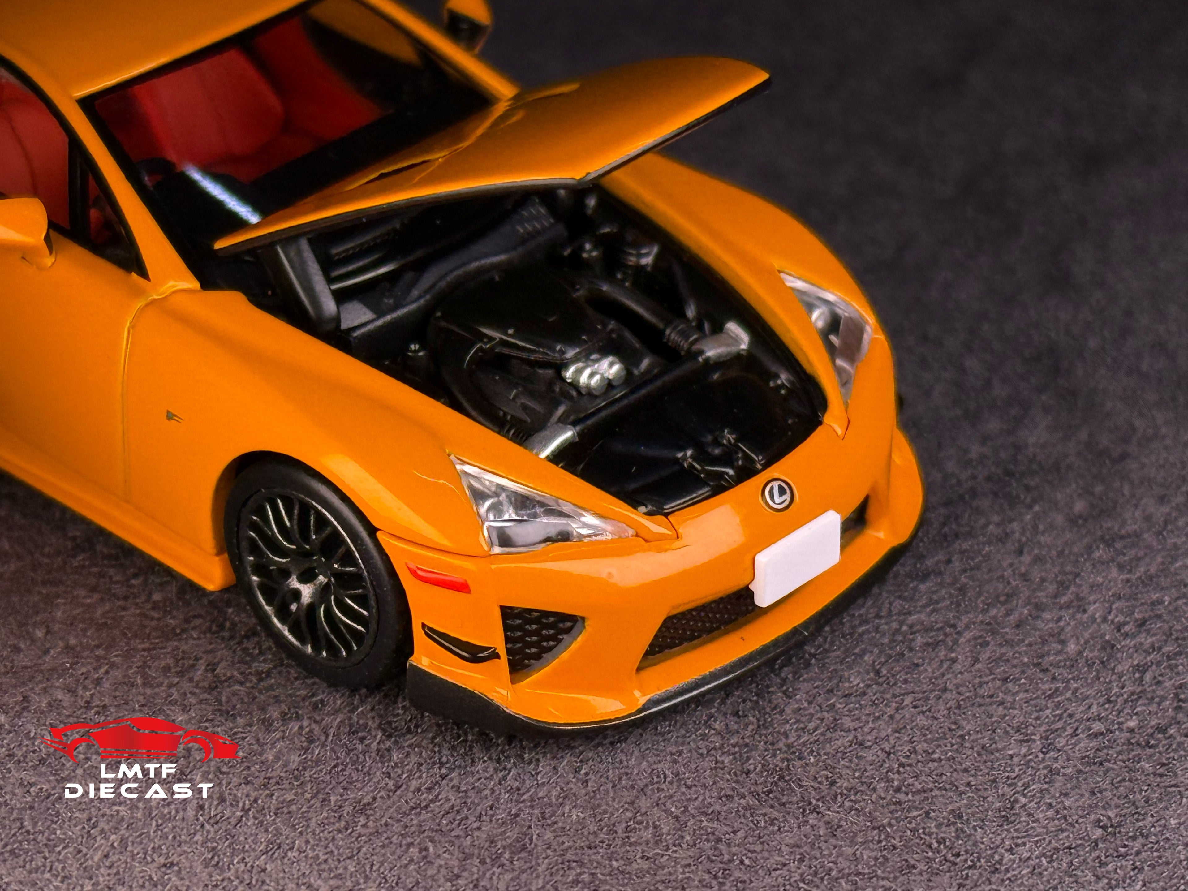 Tomica Limited Vintage NEO 1:64 LV-N361a Lexus LFA Nürburgring Package Orange