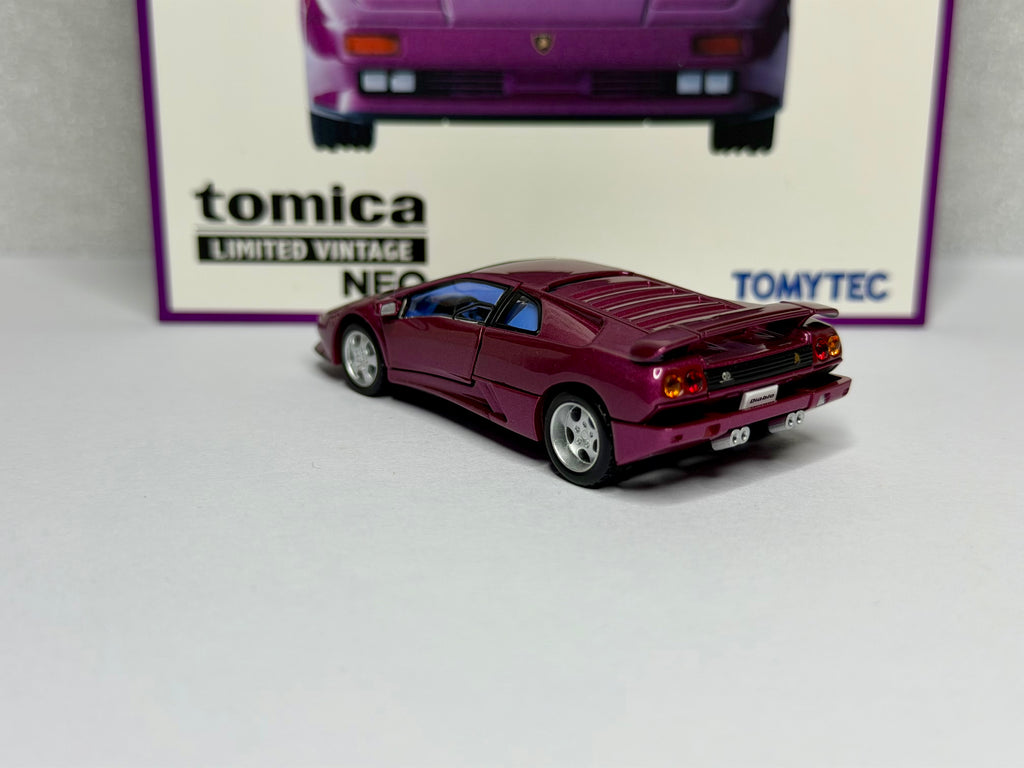 Tomica Limited Vintage 1:64 Lamborghini Diablo SE30 30Viola