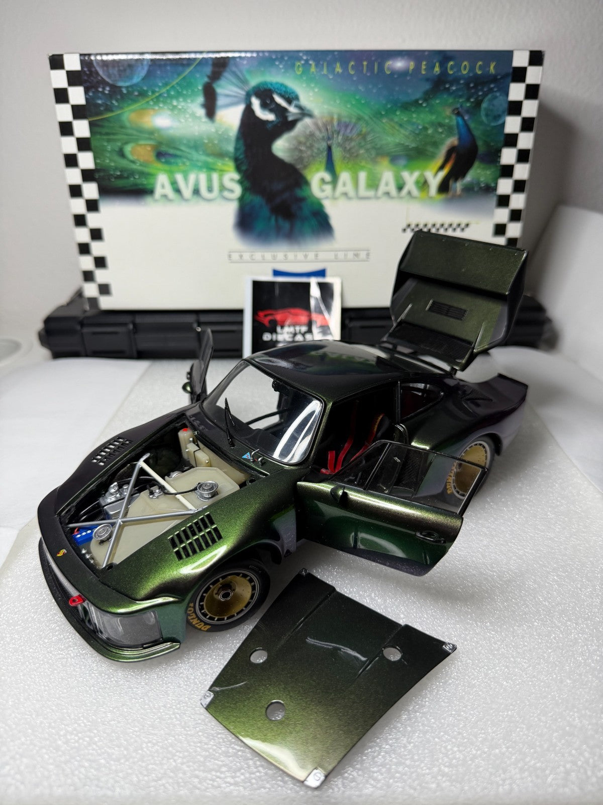 Exoto 1/18 Standox Avus Galaxy 1976 Porsche 935 Turbo Diecast US Seller