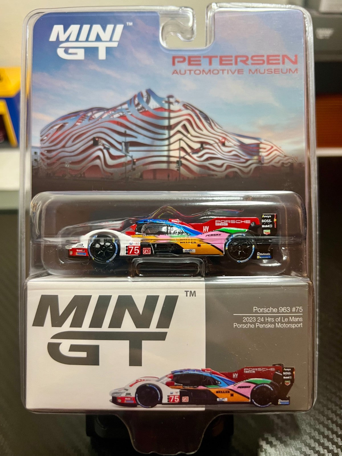 Mini GT 1:64 Porsche 963 #75 Penske 2023 24H Le Mans Petersen Exclusive #740