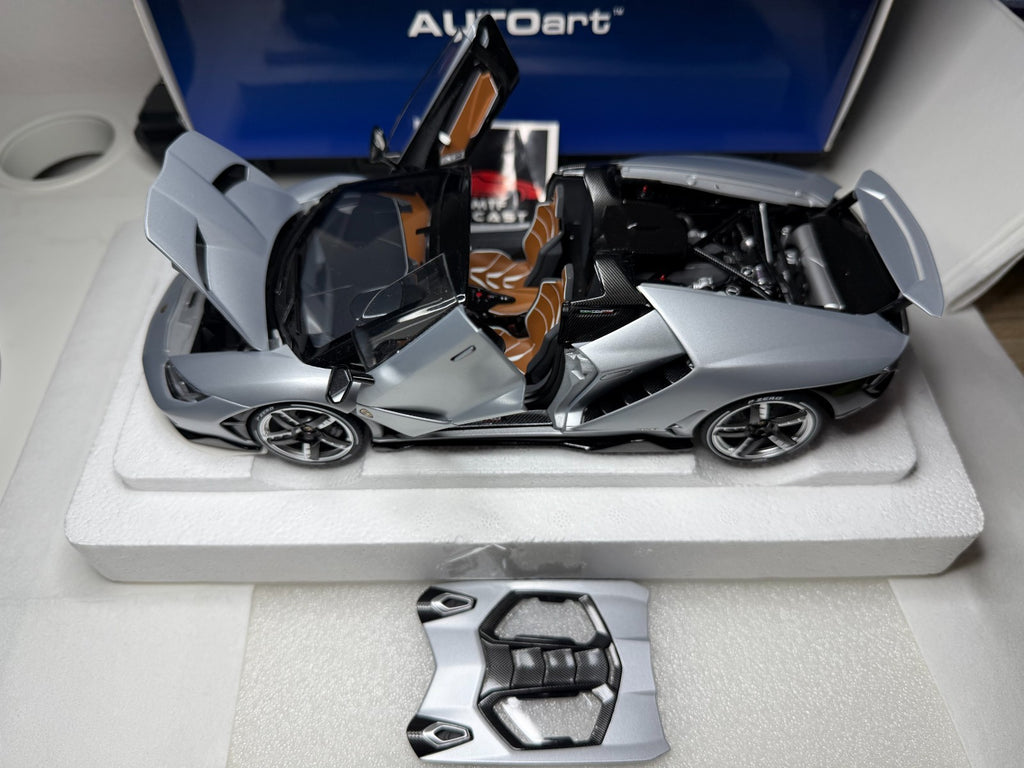 AUTOart 1/18 Lamborghini Centenario Roadster Matte Silver 13671 US Seller