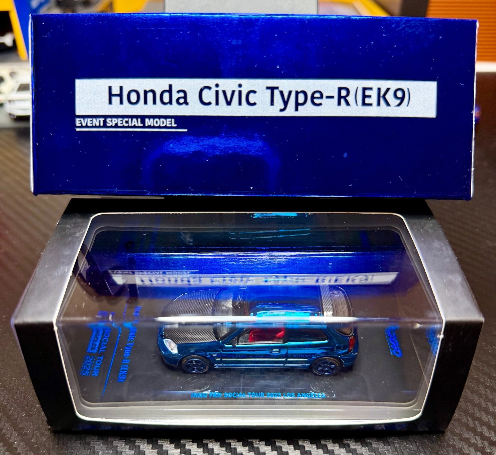 Inno64 1/64 Honda Civic Type R(Ek9) Los Angeles 2025 Exclusive Signed IN HAND