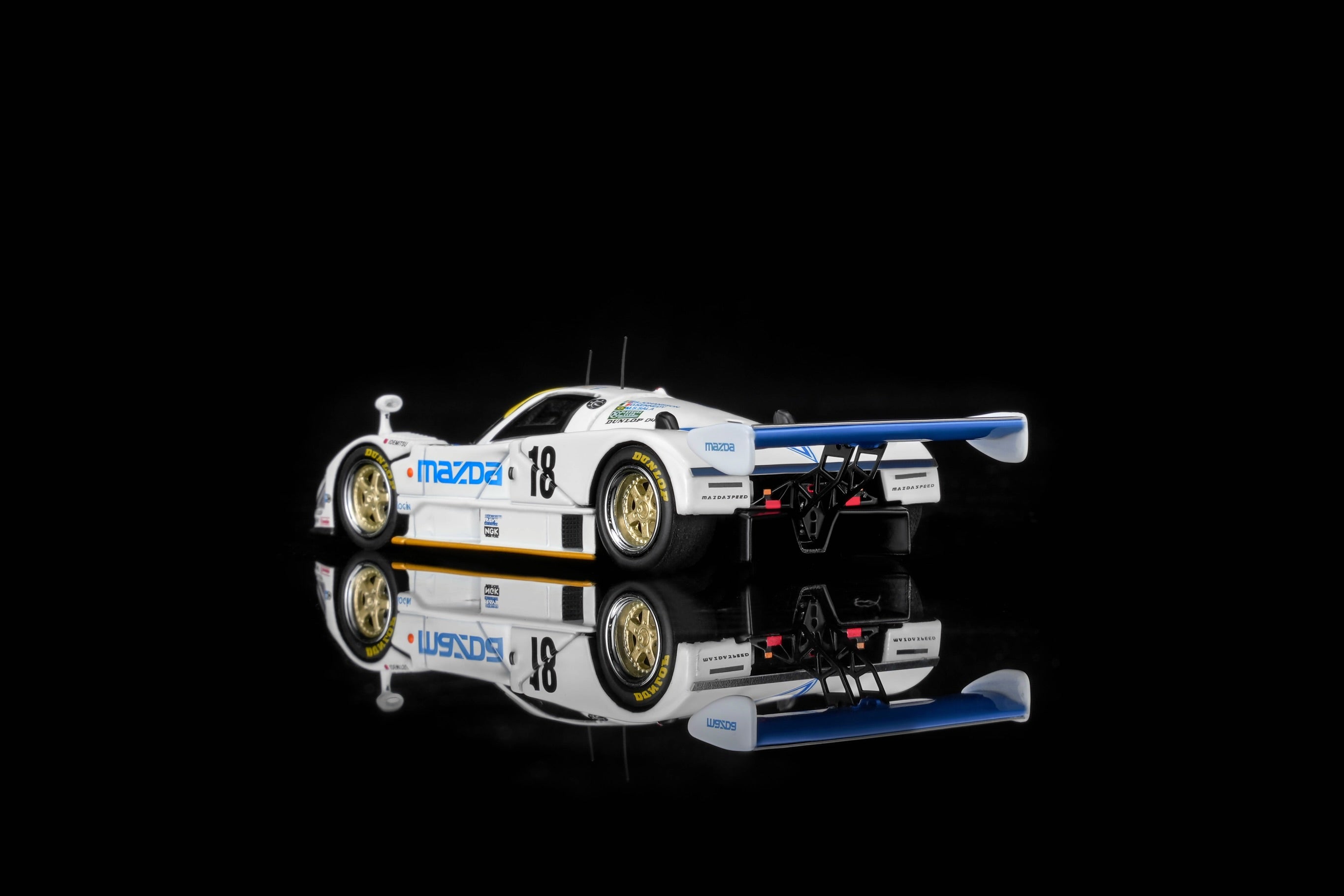 (Preorder) Motorhelix 1:64 Mazda 787B #18 White/Blue M60113