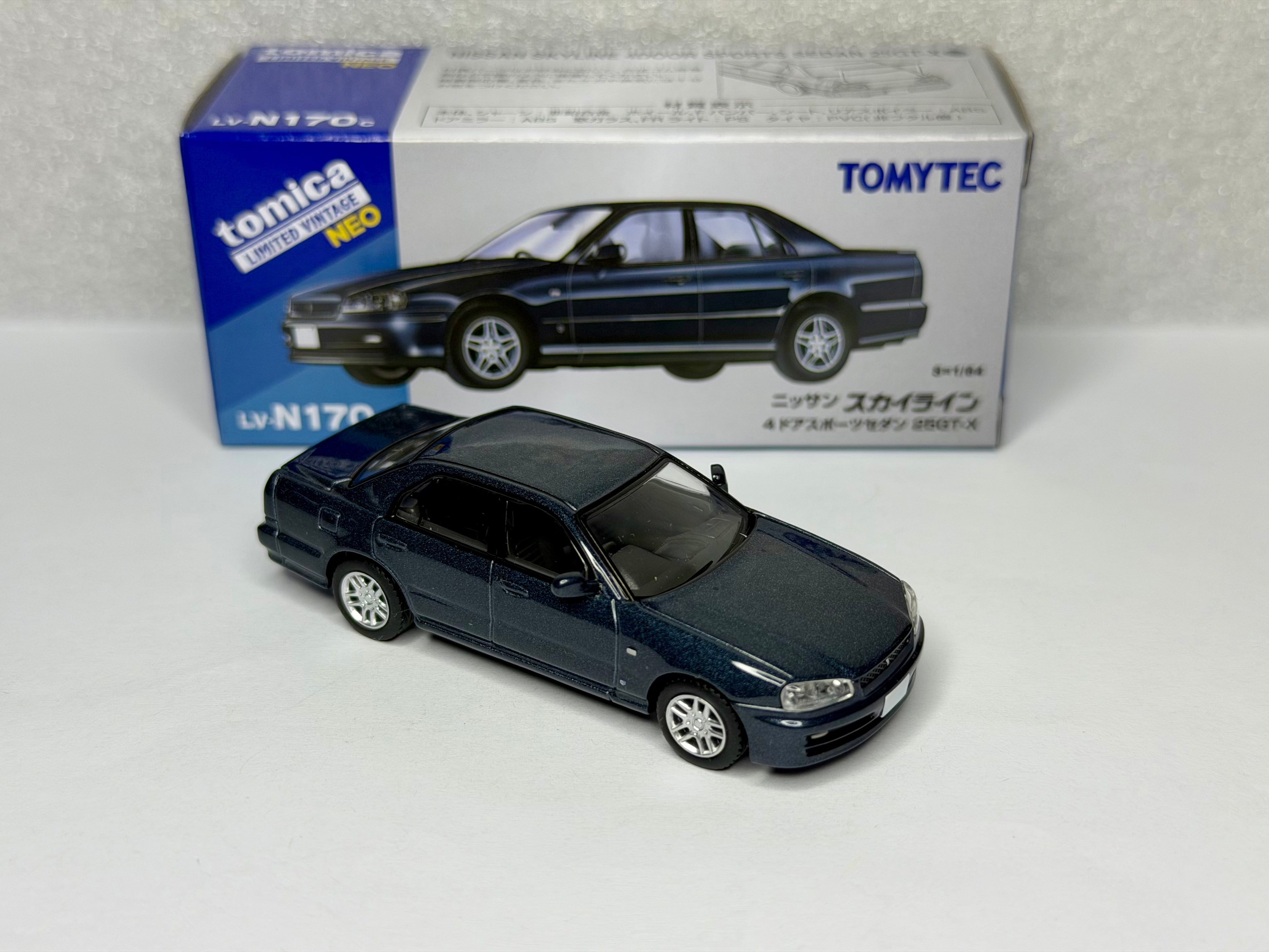 Tomica Limited Vintage LV-N170c NISSAN SKYLINE 4DOOR SEDAN ER34 25GT-X Metallic Blue