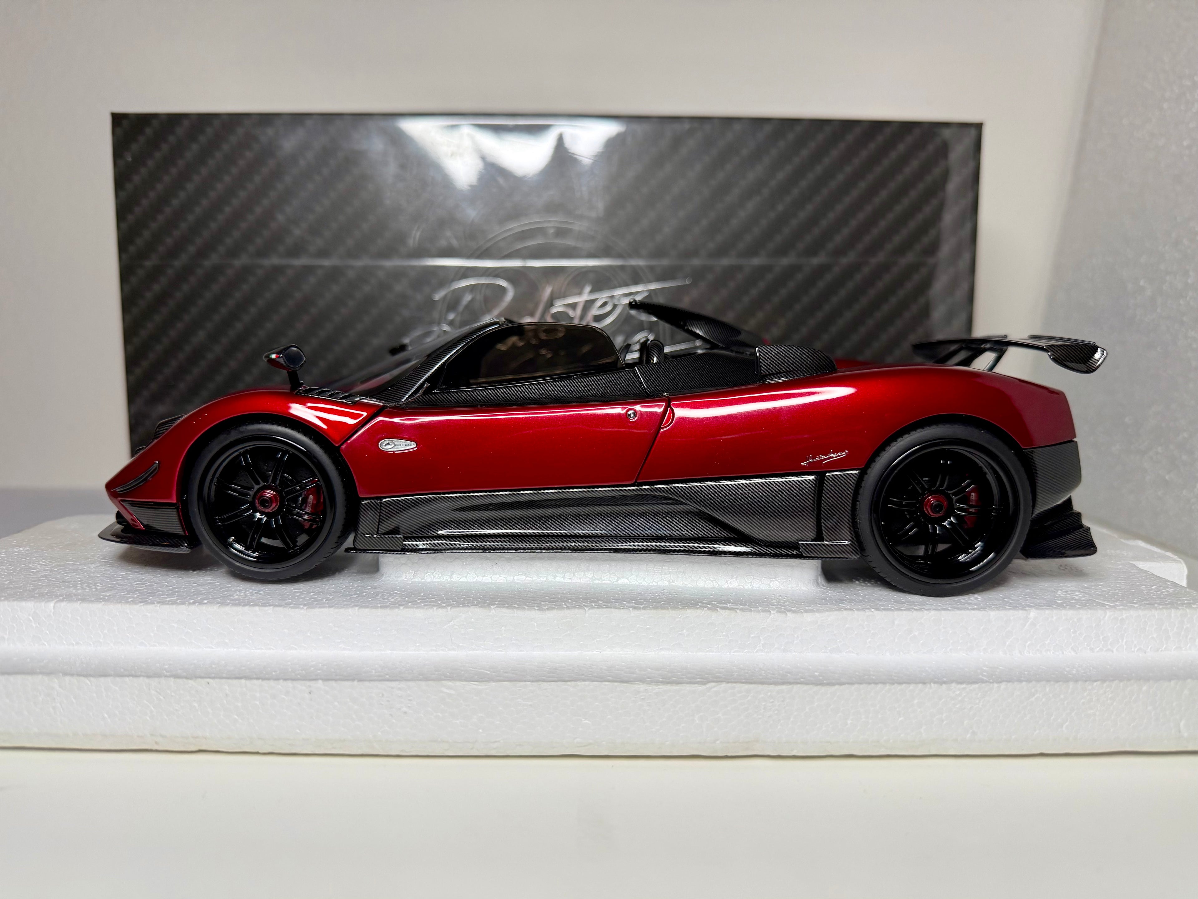 Almost Real 1/18 Scale Pagani Zonda Cinque Roadster 2009 Rosso Dubai Diecast Model