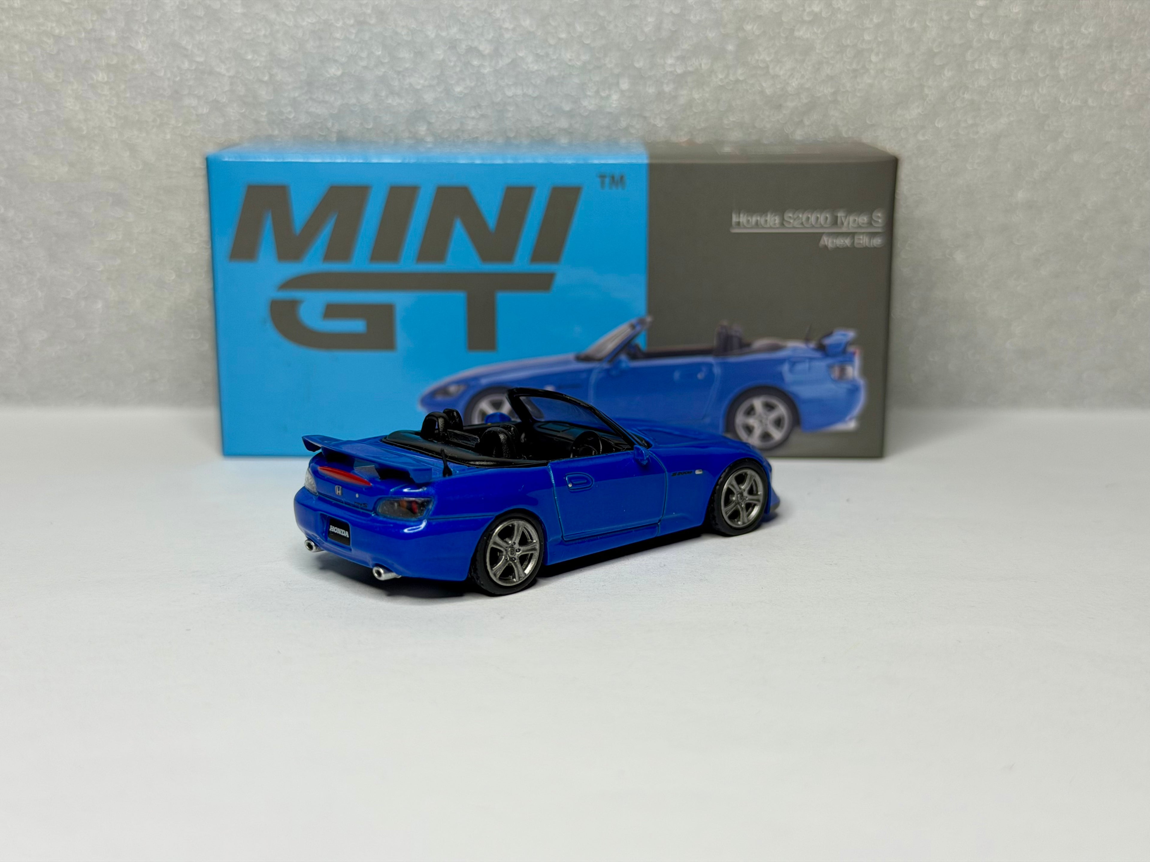 Mini GT 1/64 Honda S2000 Type S Apex Blue #376 Opened Box