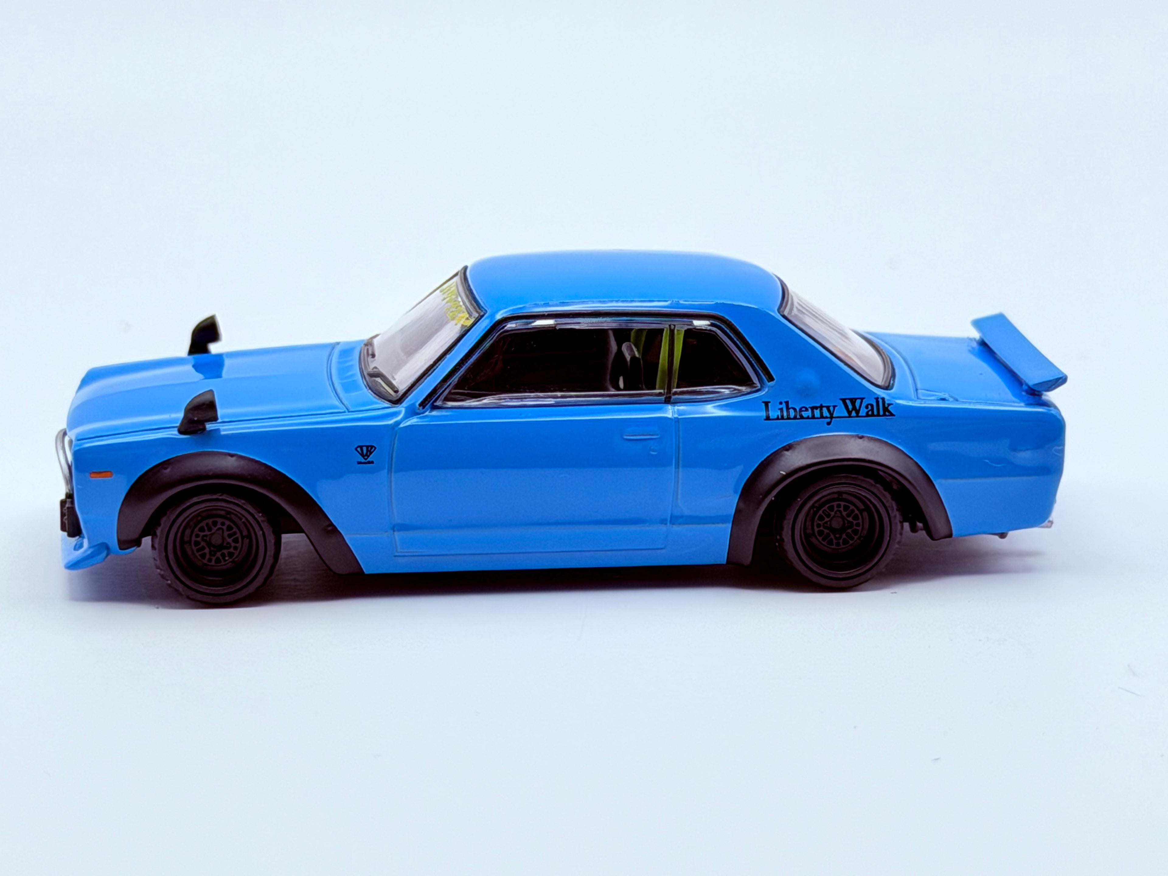 Mini GT 1:64 Nissan LB Works HAKOSUKA – Baby Blue #1169