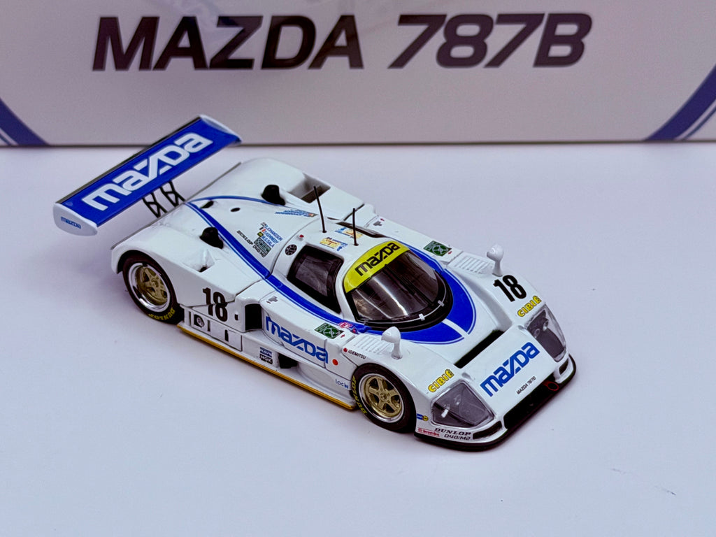 Motorhelix 1:64 Mazda 787B #18 White/Blue M60113