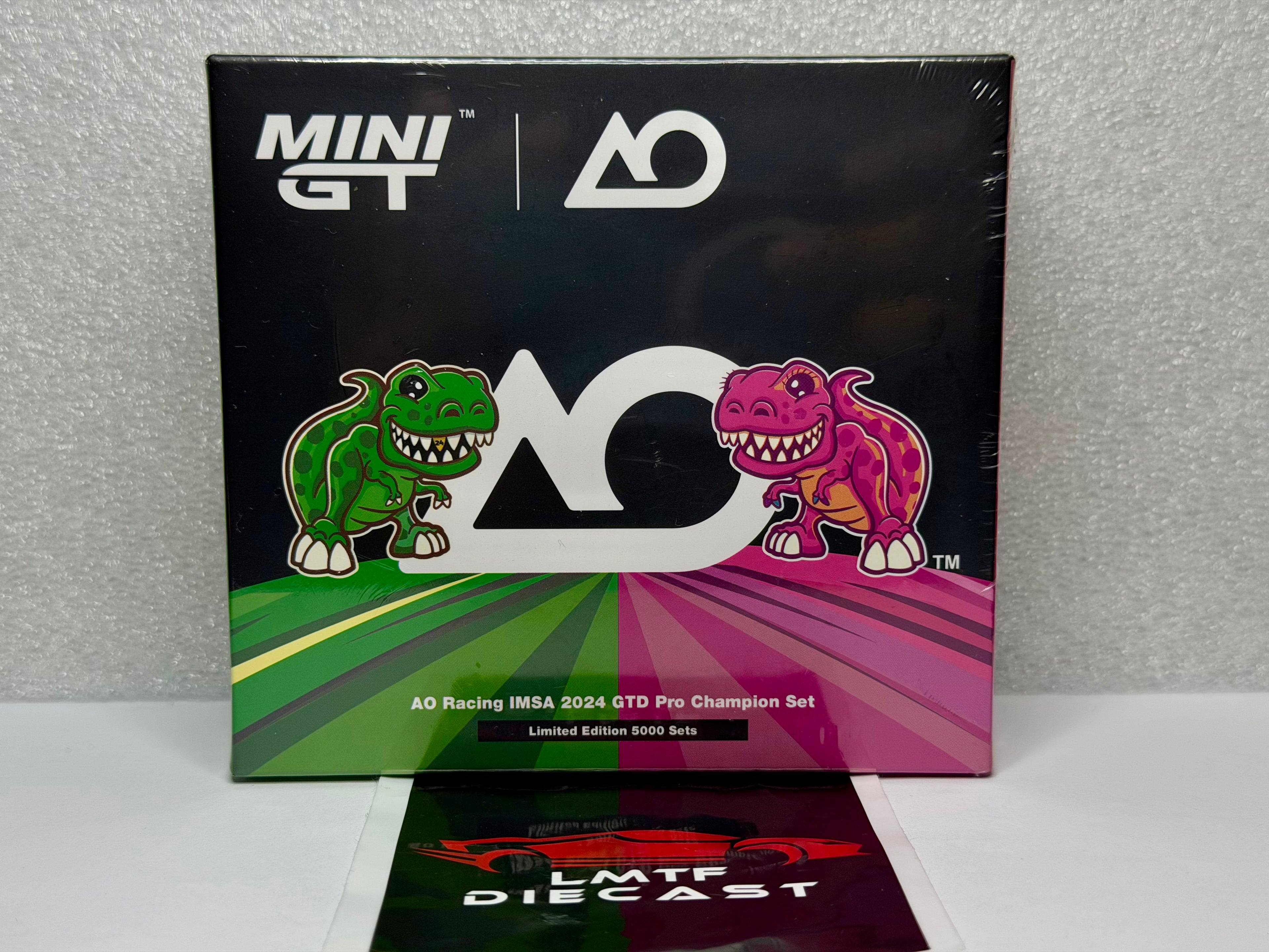 Mini GT 1:64 Porsche 911 GT3 AO racing IMSA 2024 GTD Pro Champion Set w Flush HEC 2026 Exclusive