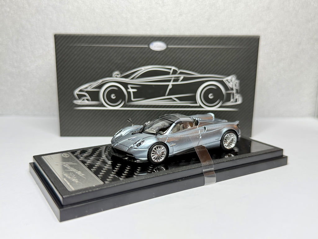 LCD 1:64 Pagani Huayra Roadster Ice Blue HEC 2026 Exclusive