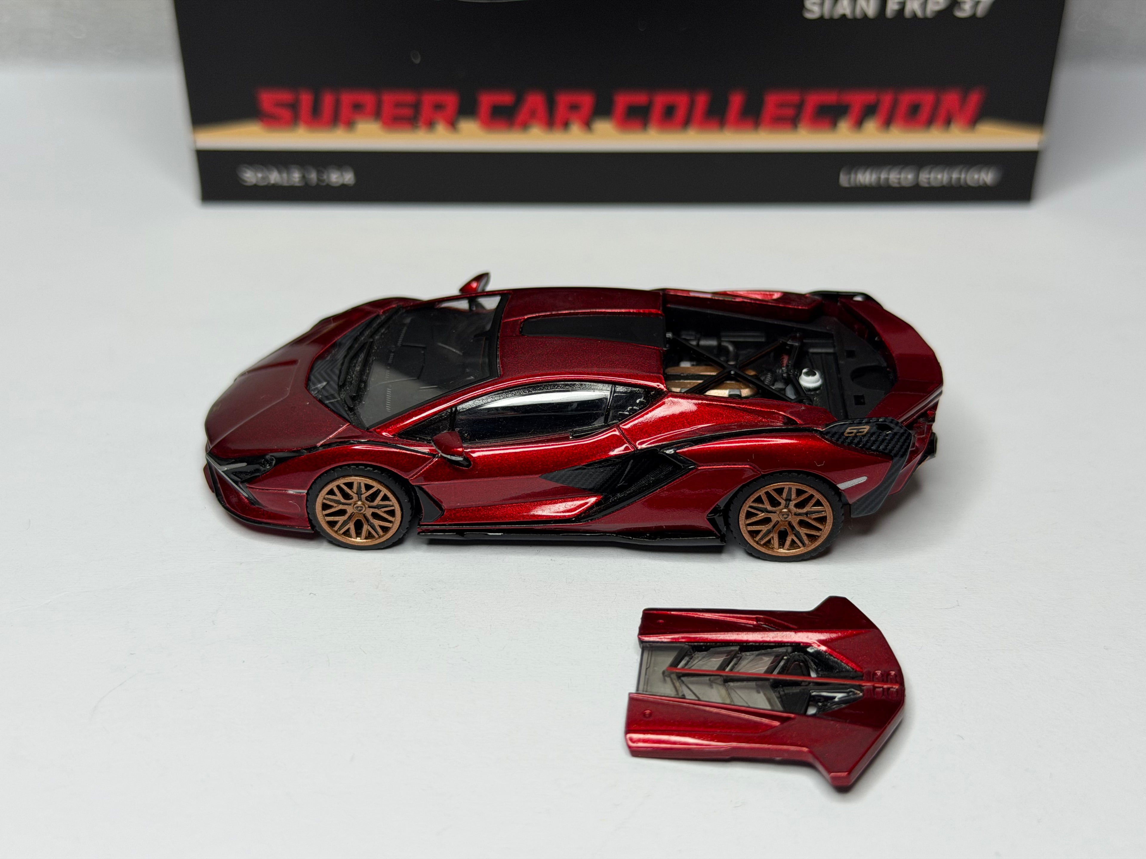 SALE! HUNG HING Toys 1/64 Lamborghini Sian FKP37 Red Heat-Deformed Plastic
