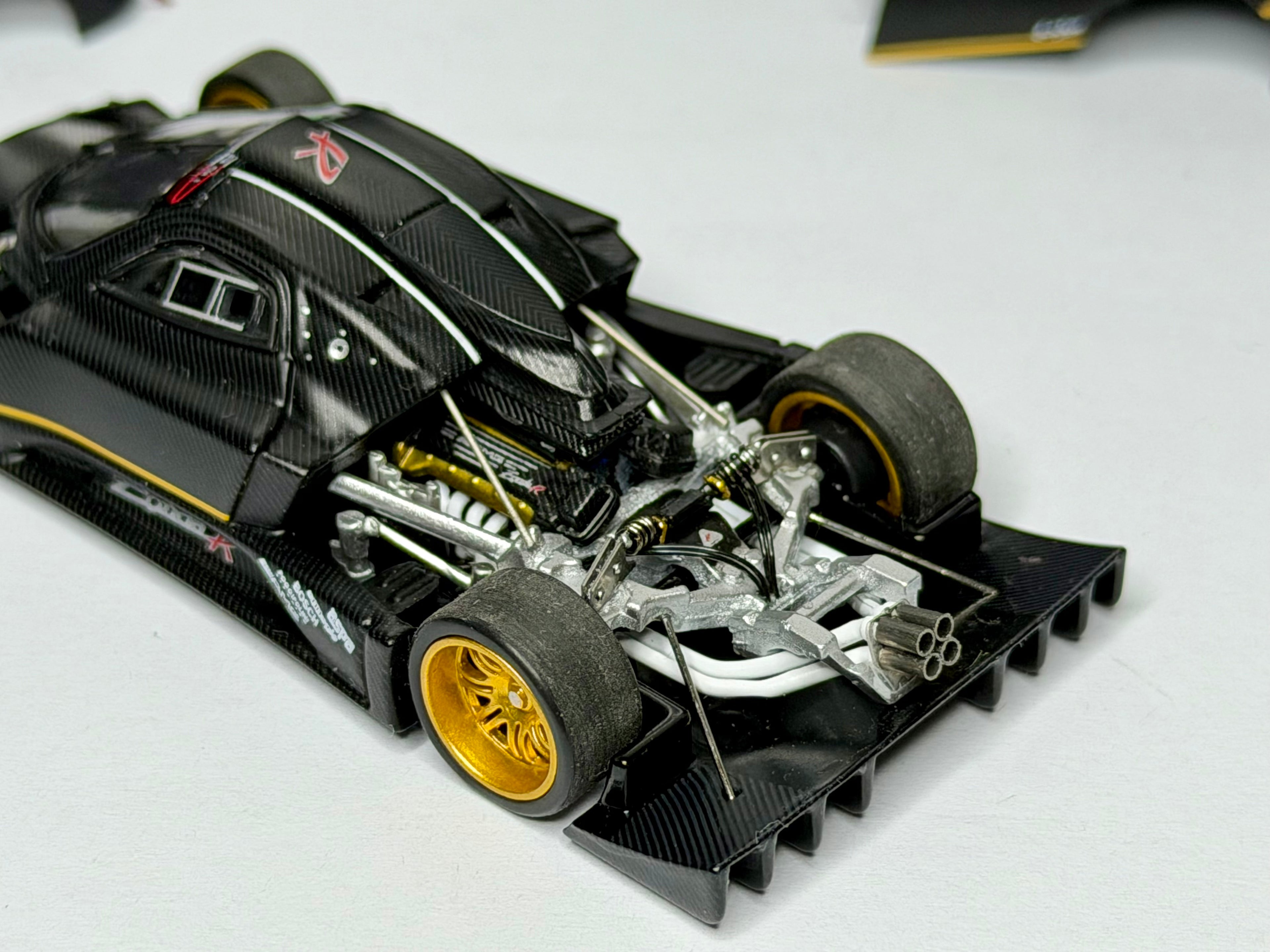 Almost Real 1:64 Pagani Zonda R Full-Carbon HEC 2025