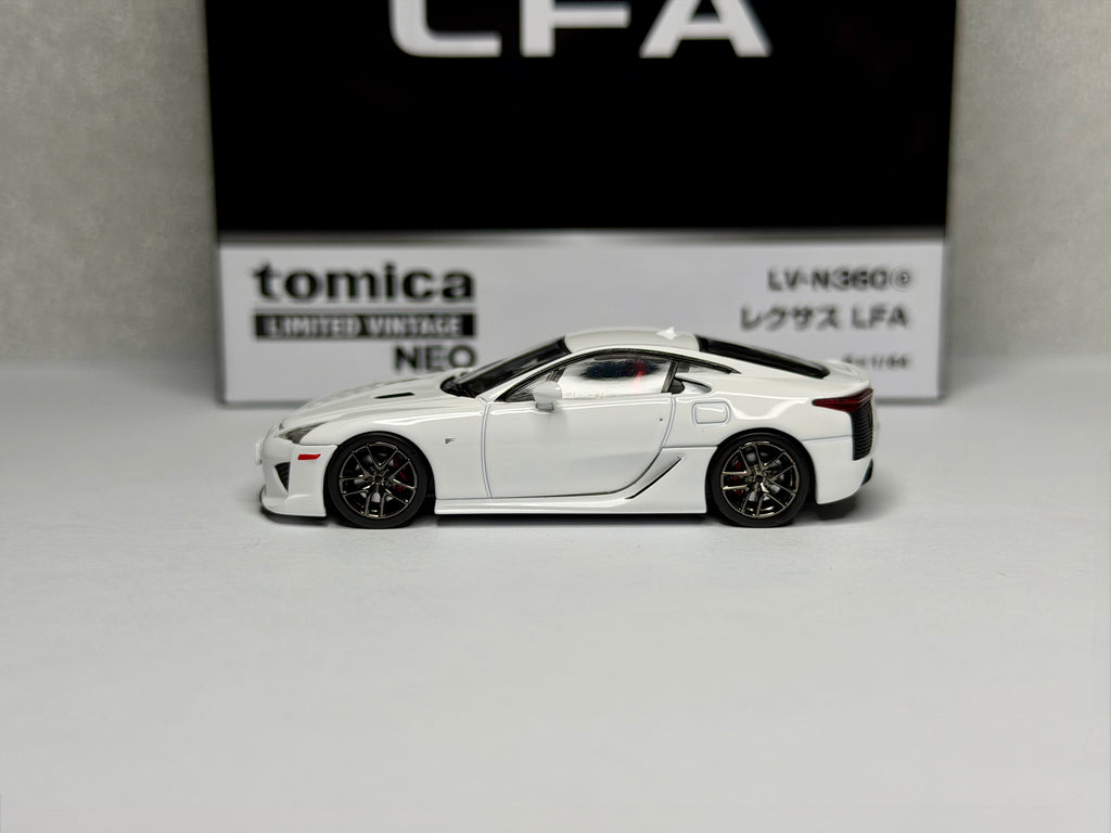 トミカ リミテッド ヴィンテージ NEO 1/64 LV-N360a レクサス LFA （白）