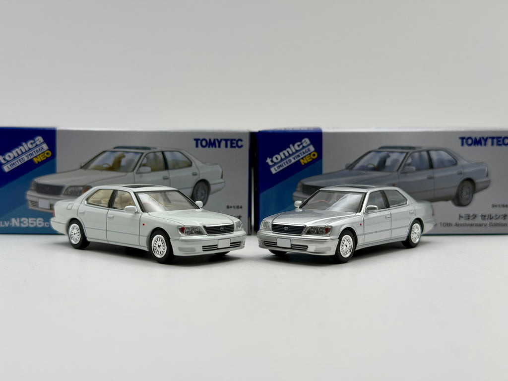 Tomica Limited Vintage NEO 1:64 LV-N356c/d Toyota Celsior C Specification 10th Anniversary Edition (White/Silver)