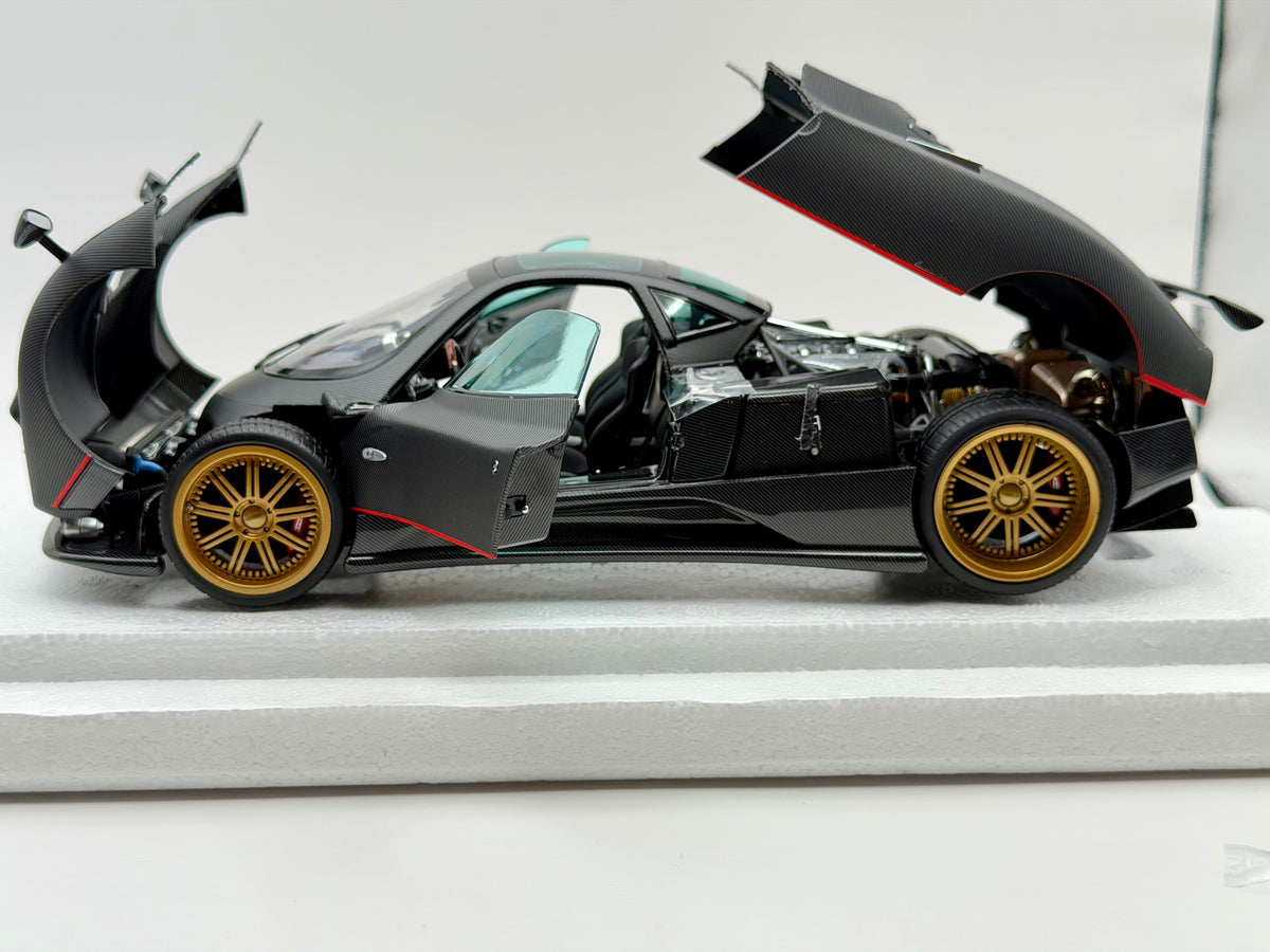 Almost Real 1:18 Pagani Zonda F 2005 Matt Carbon Black with Red Stripe