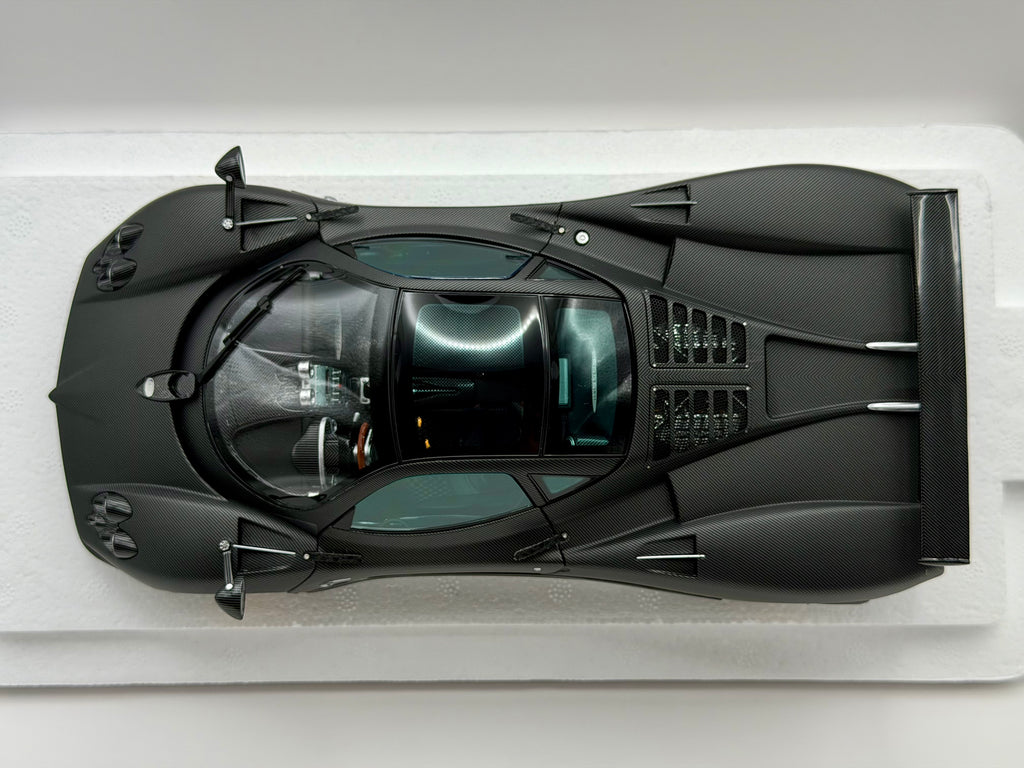 Almost Real 1:18 Pagani Zonda F 2005 Matt Carbon Black with Red Stripe