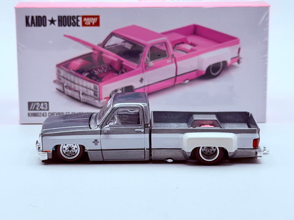 CHASE! Mini GT x Kaido House 1:64 Chevrolet Silverado Dually Vintage Spec V2 Pink #243