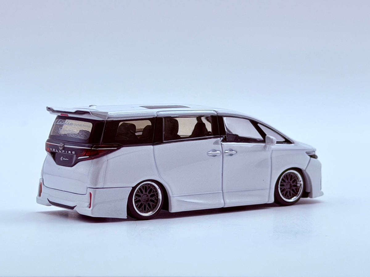 Mini GT 1:64 Toyota Alphard 40 KUHL White #1180