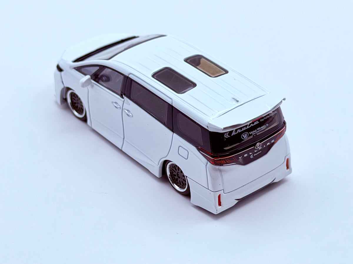 Mini GT 1:64 Toyota Alphard 40 KUHL White #1180