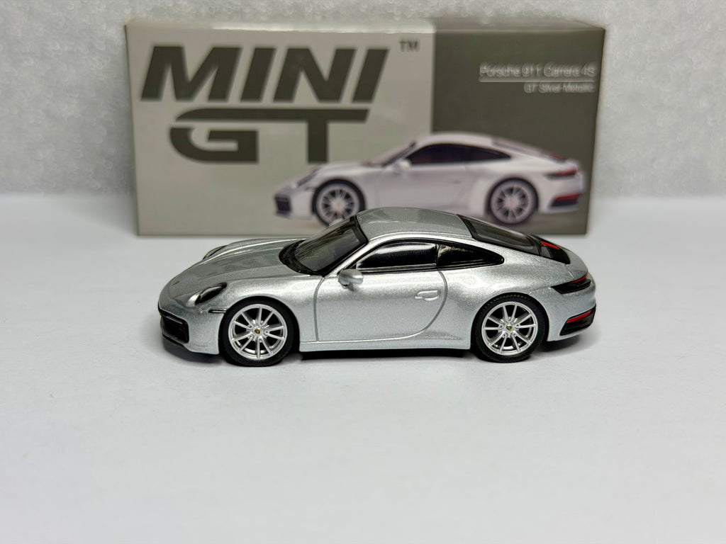Mini GT 1:64 ポルシェ 911 カレラ 4S GT シルバーメタリック #303 開封済み