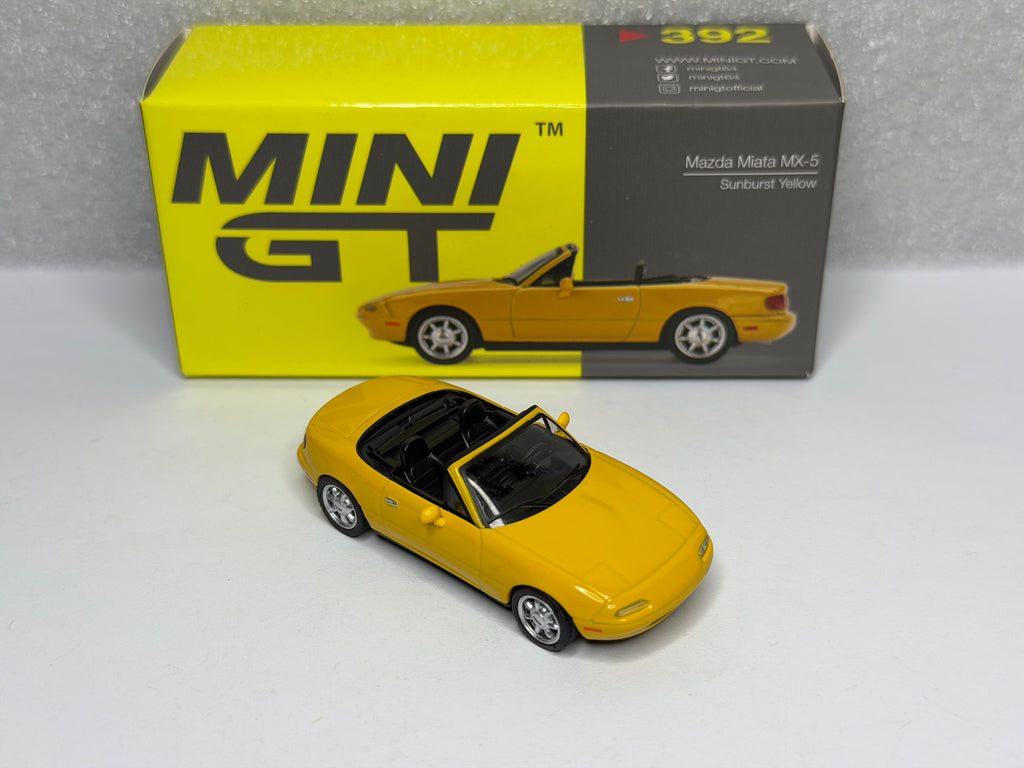 Mini GT 1:64 Mazda Miata MX-5 Sunburst Yellow #392