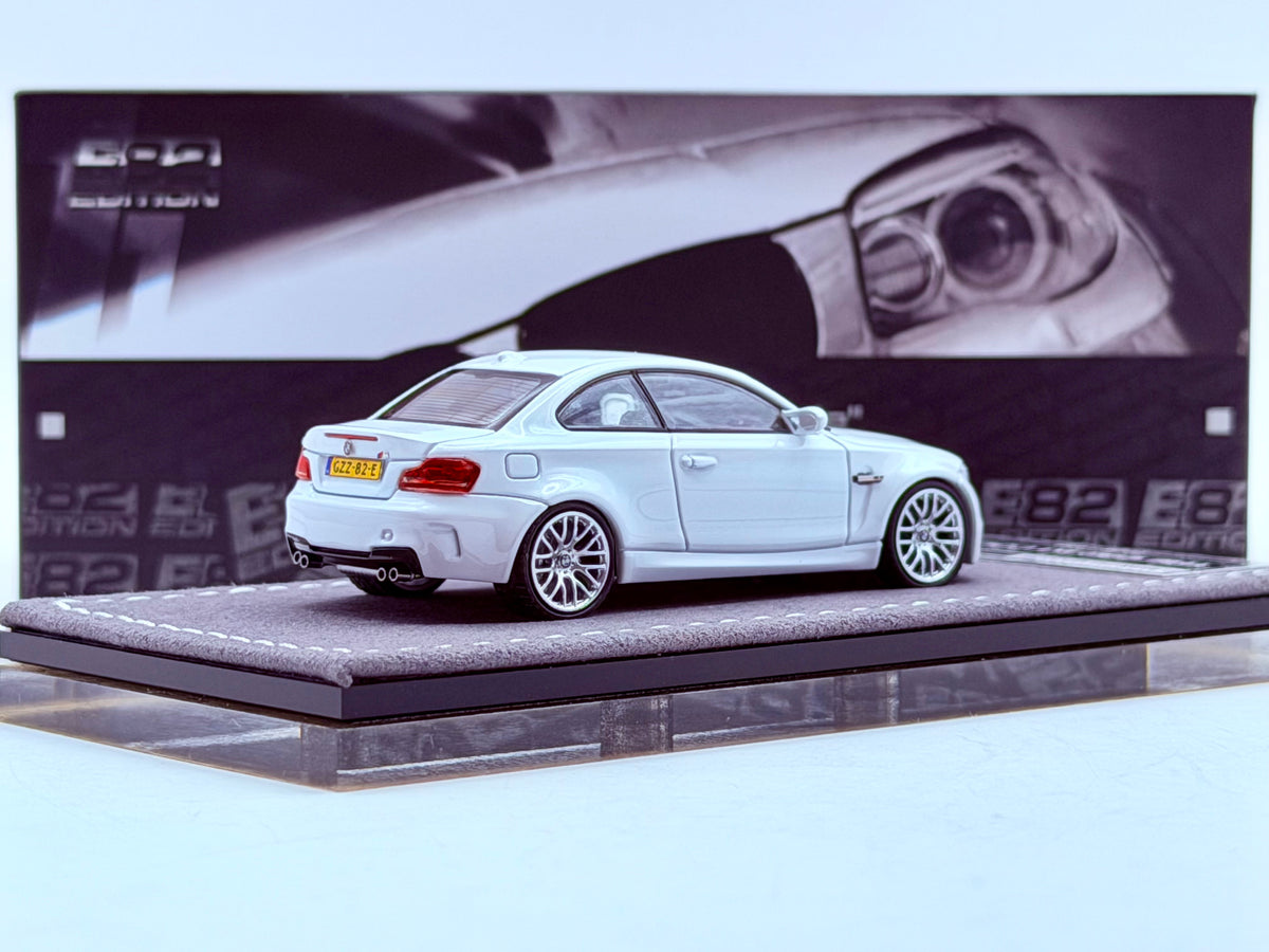 Mortal 1:64 BMW 1M Coupe(Orange/White)
