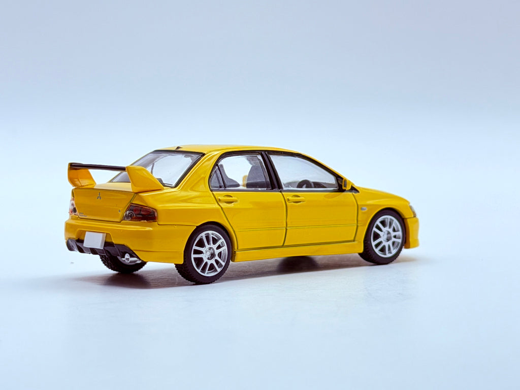 Tomica Limited Vintage 1:64 Mitsubishi Lancer Evolution IX GSR (Yellow) 2005 LV-N376a