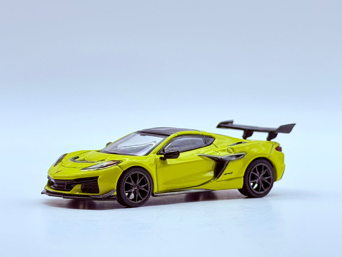 Mini GT 1:64 Chevrolet Corvette ZR1- Accelerate Yellow #1158