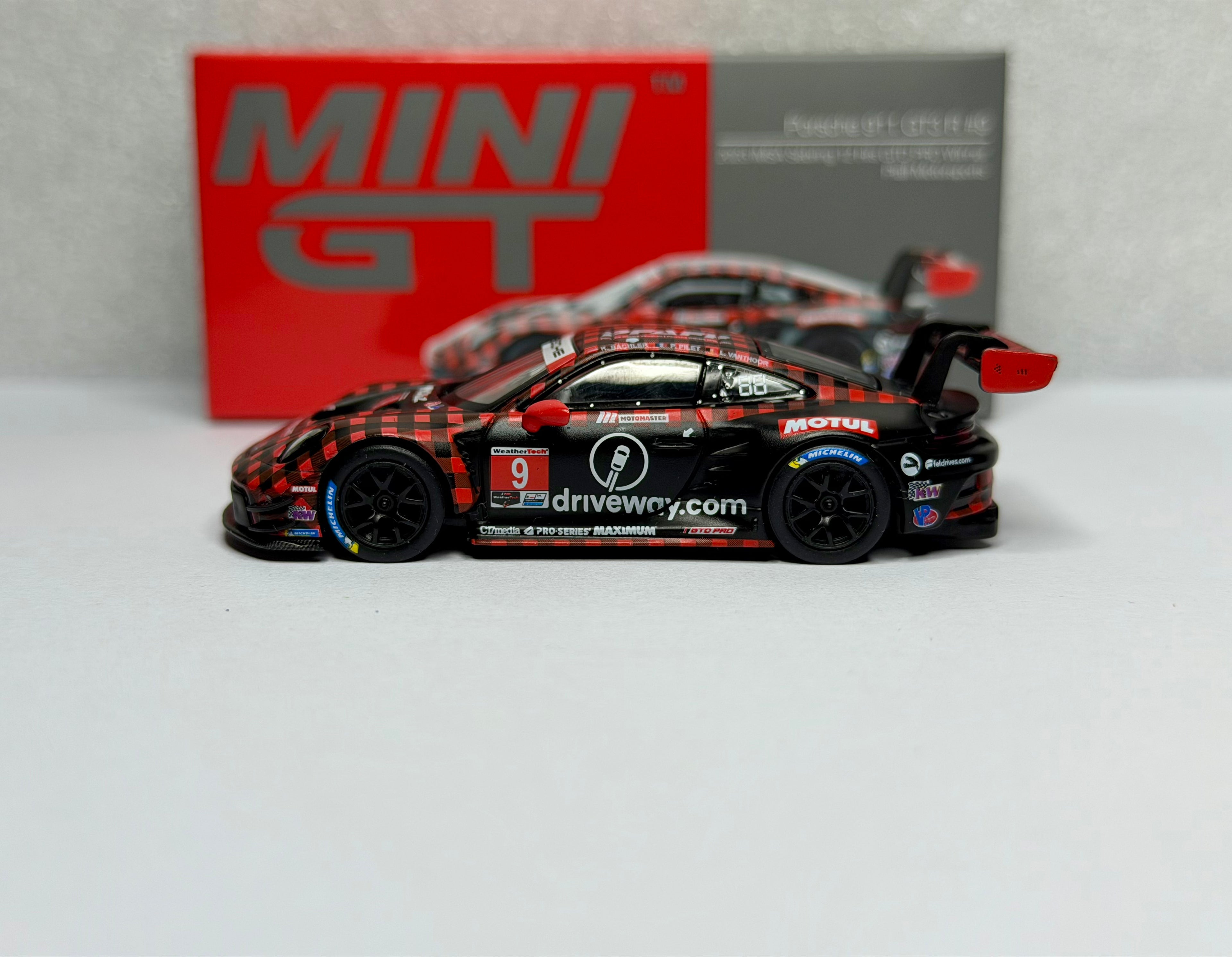 Mini GT 1:64  Porsche 911 GT3 R #9 GTD PRO Pfaff Motorsports IMSA Winner #770 Opened