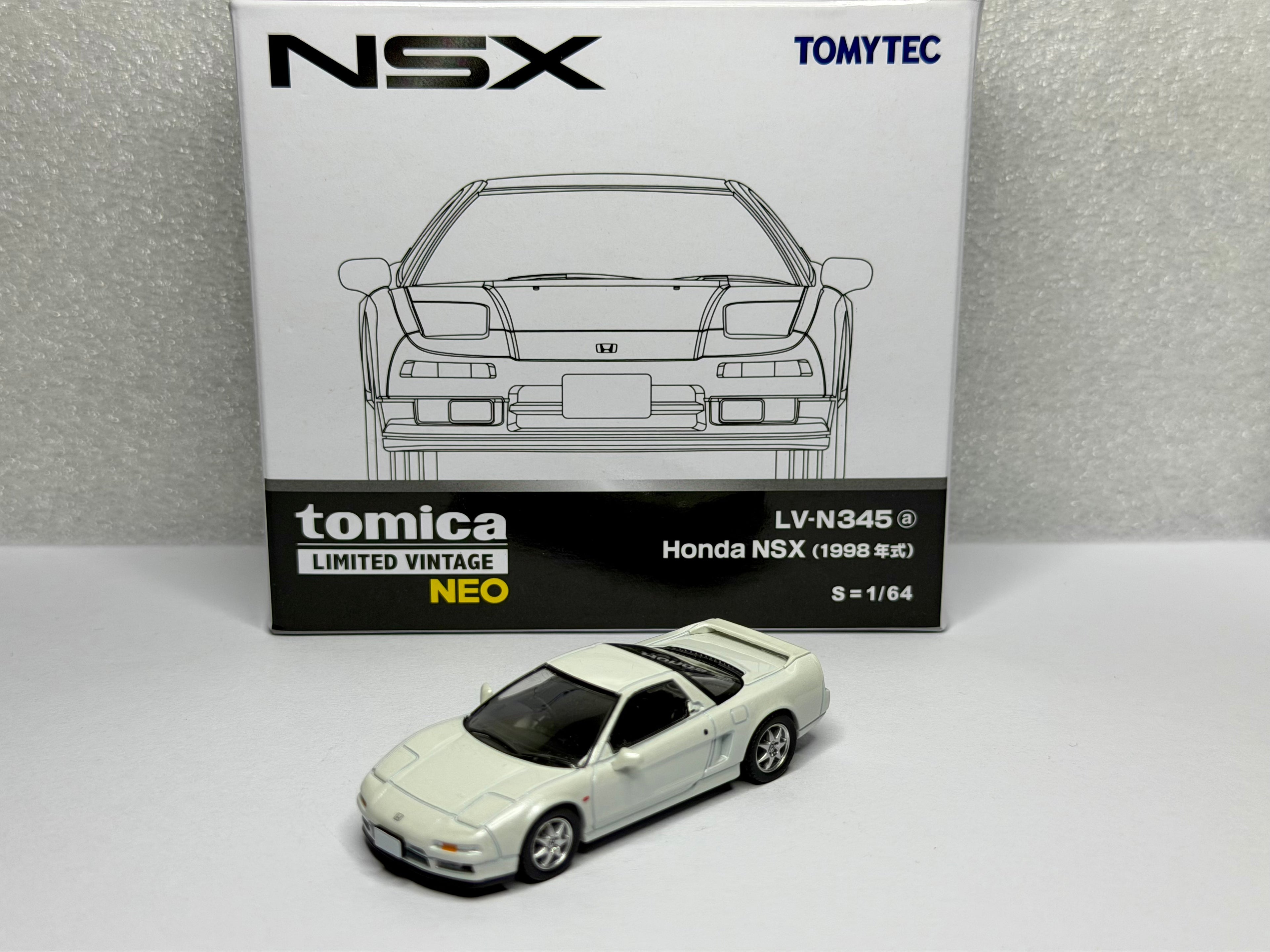 Tomica Limited Vintage 1:64 Honda NSX NA2 98' Neutron White Pearl LV-N345a