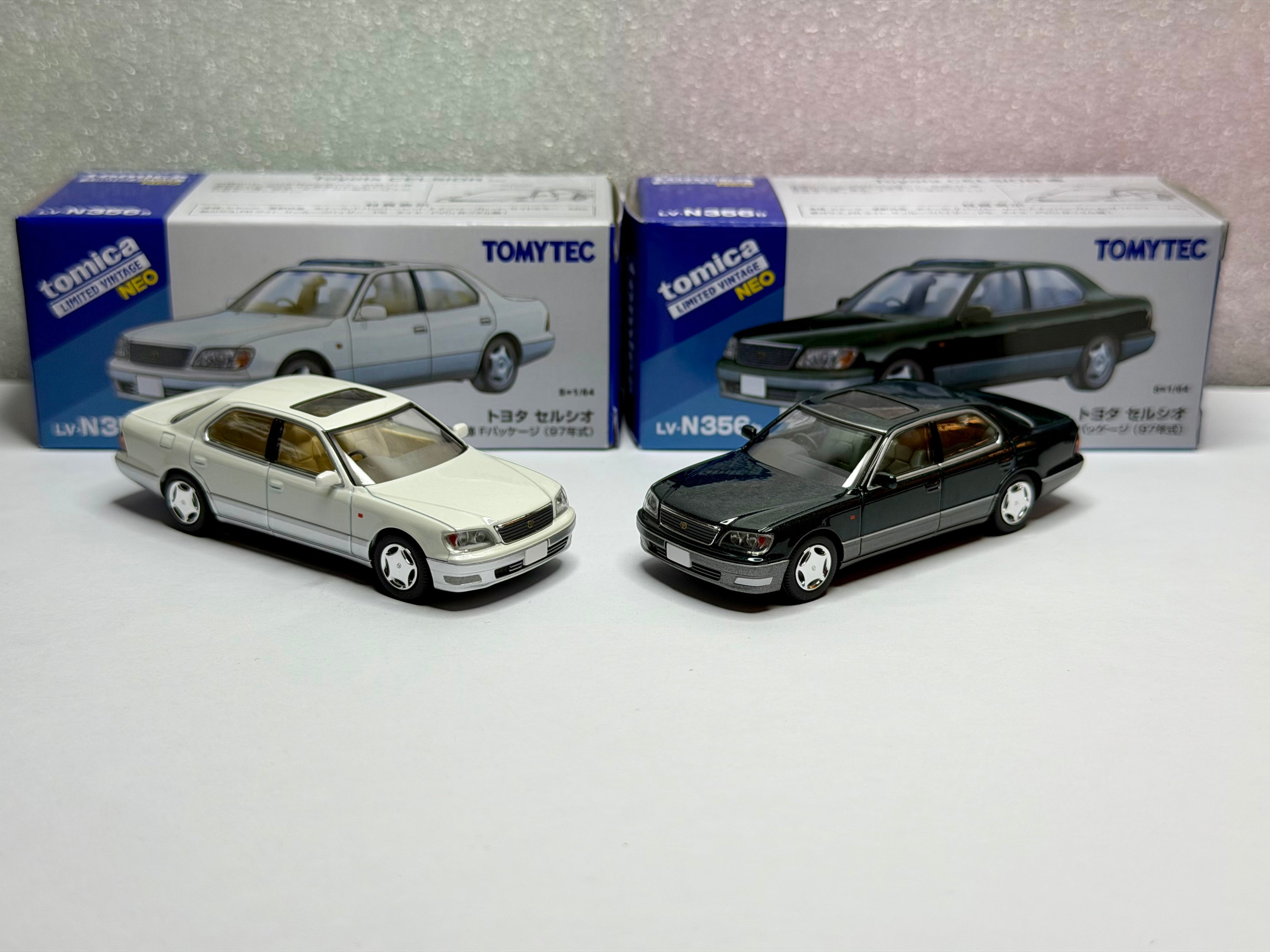 Tomica Limited Vintage 1/64 Toyota Celsior(Green/White) Japan Exclusive
