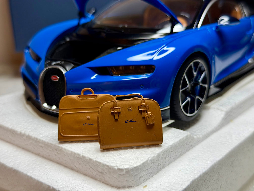 AUTOart 1:18 ブガッティ シロン ラウンチスペック フレンチレーシングブルー/アトランティックブルー ミントコンディション 超希少