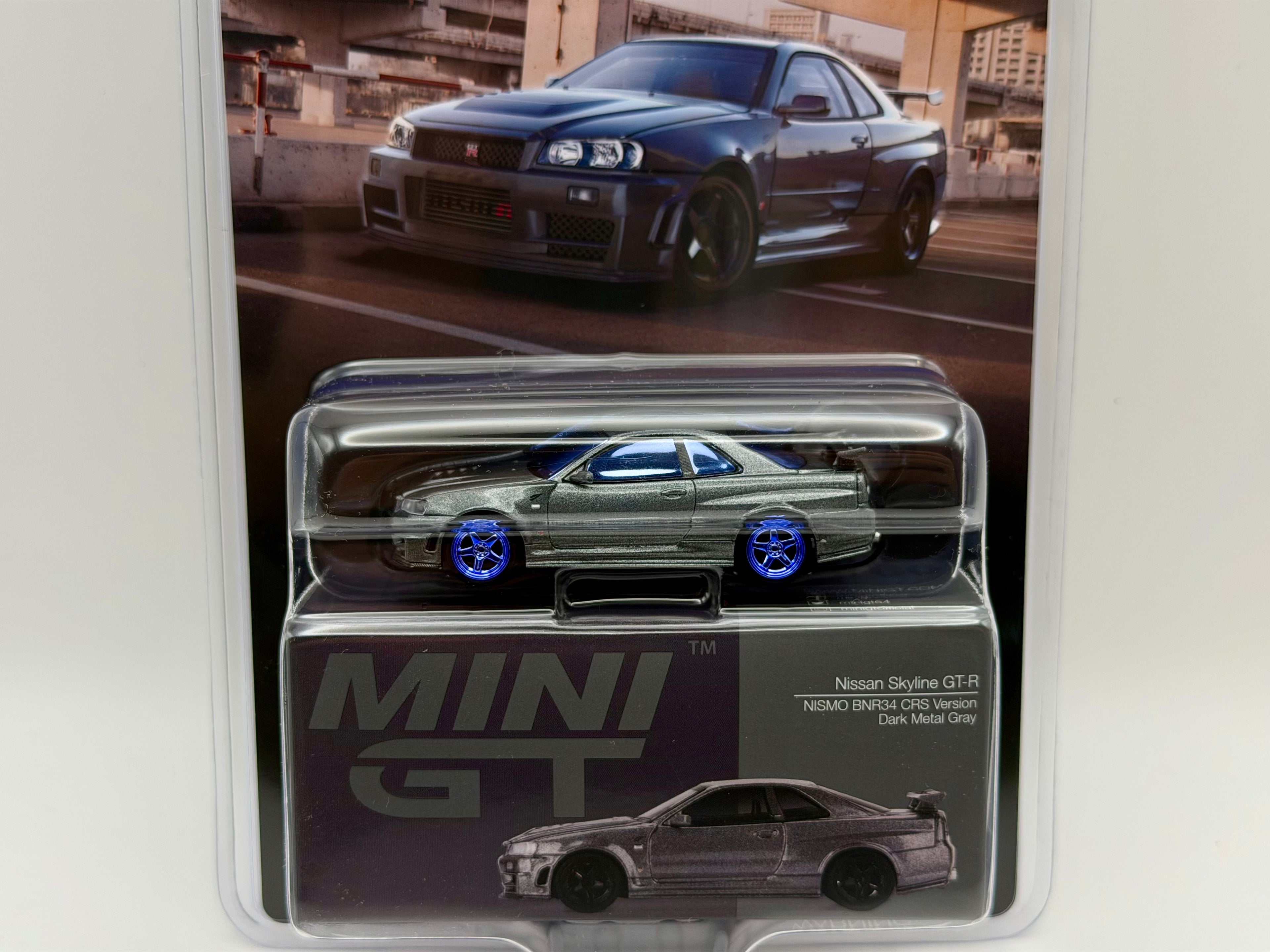 CHASE! Mini GT 1:64 Nissan Skyline GT-R Dark Metal Gray (NISMO BNR34 CRS Version) #1160