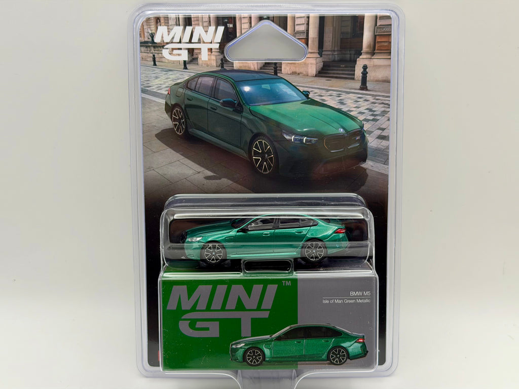 Mini GT 1:64 BMW M5 (G90) Isle of Man – Green Metallic #1086