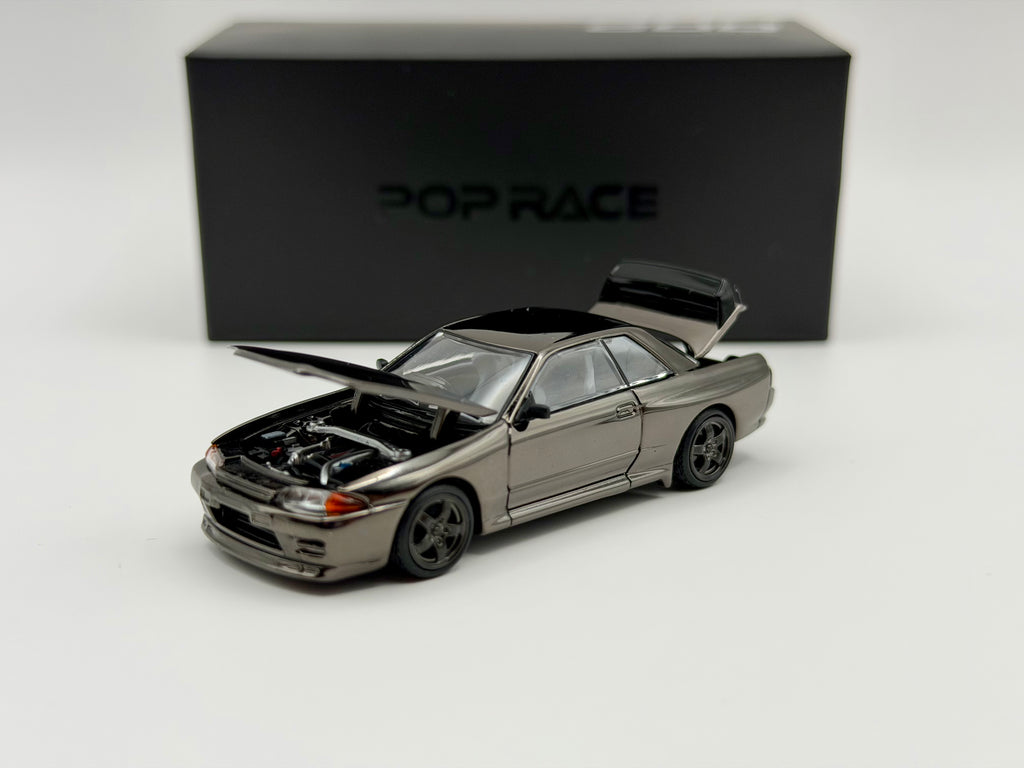 Pop Race 1:64 Nissan GT-R R32 Dark Chrome - PRDC002