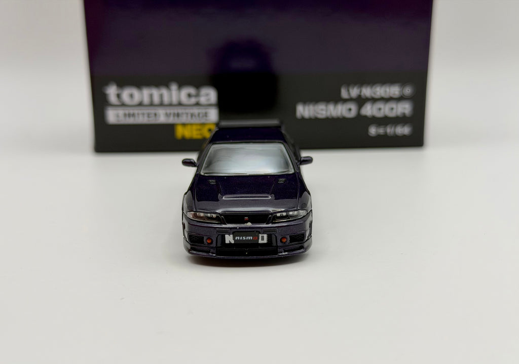 Tomica Limited Vintage 1:64 Nissan 400R(Midnight Purple/Crystal White) LV-N305d/e