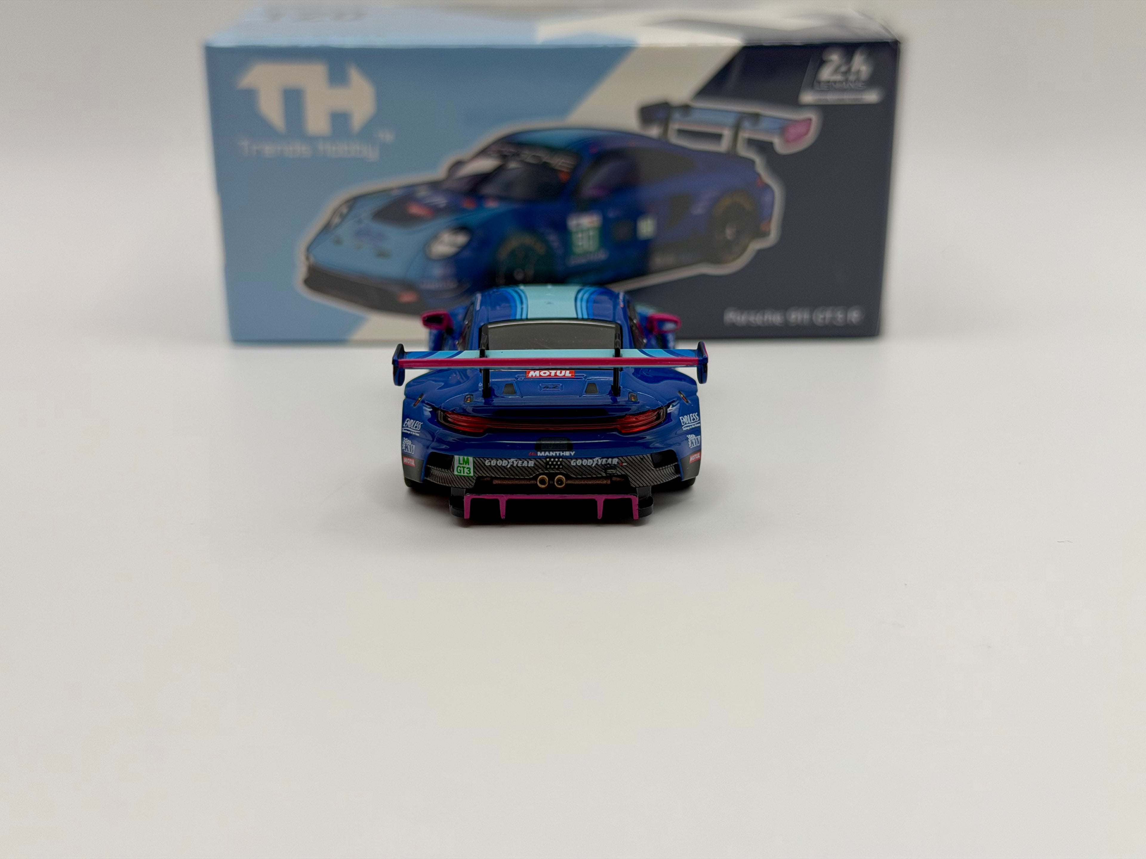 (Reserva)Trends Hobby Porsche 911 GT3 R – 24H Le Mans 2025 LMGT3 #90 241084(I)
