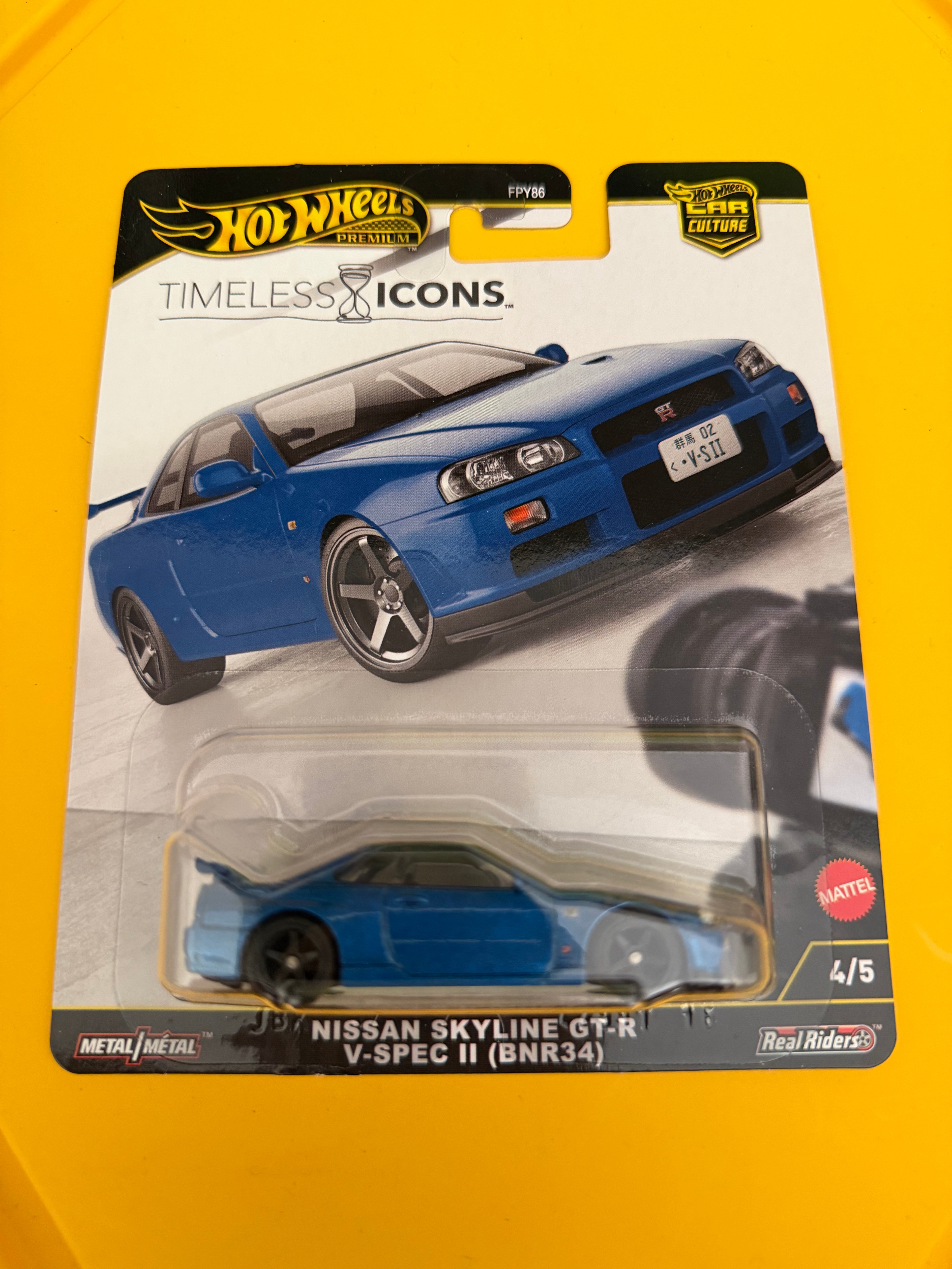 Hot Wheels Premium Nissan Skyline GT-R V-Spec II R34 Timeless Icons Car Culture 2025