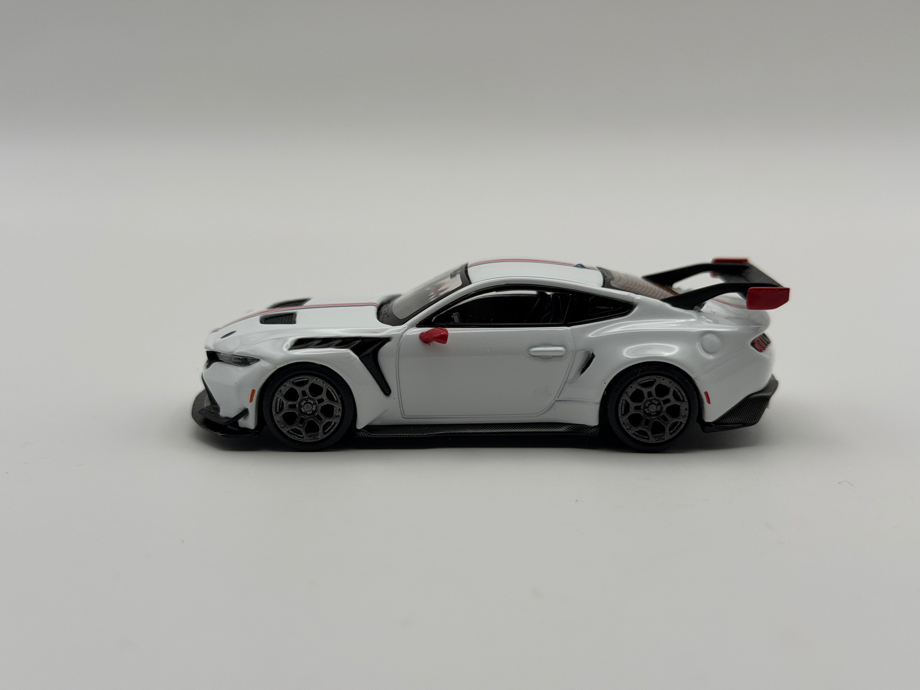 Mini GT 1:64 Ford Mustang GTD Spirit of America – White #1097