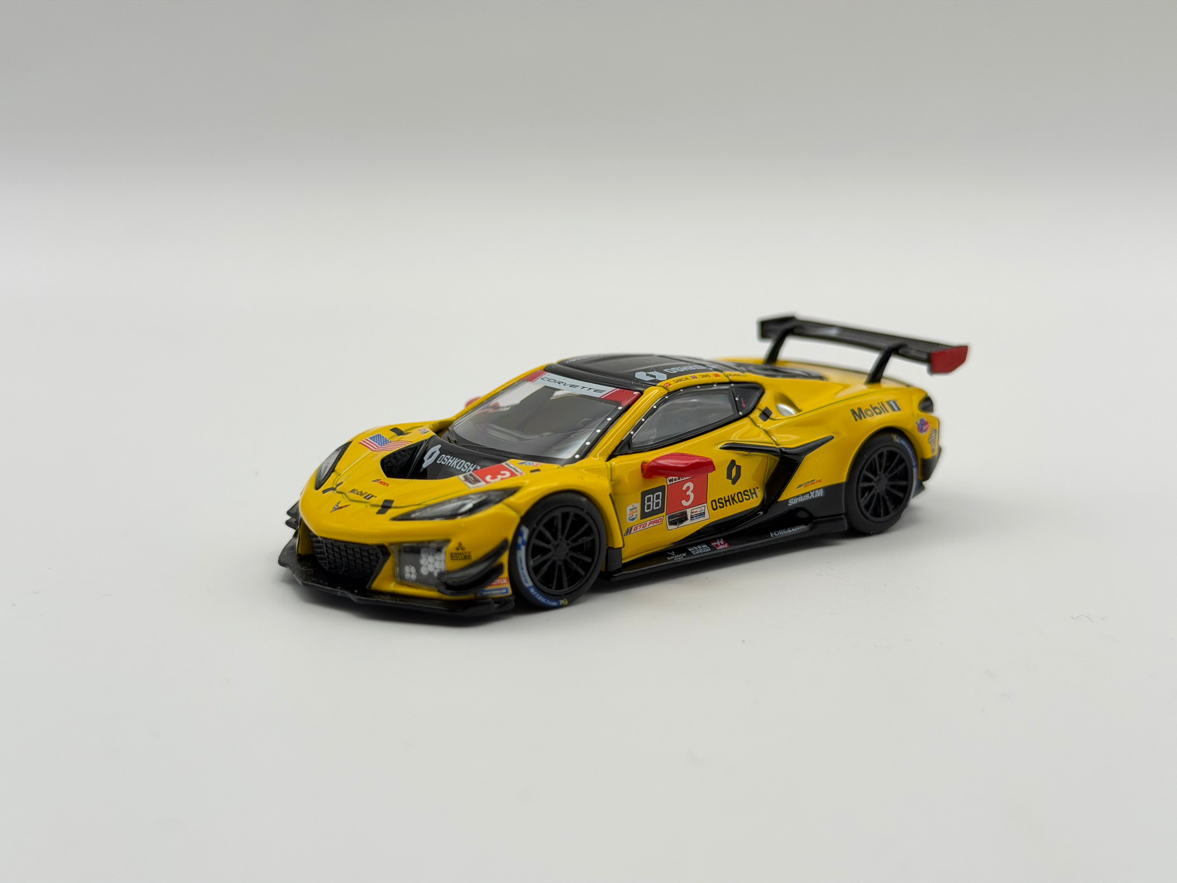 Mini GT 1:64 Chevrolet Corvette Z06 GT3.R #3 Corvette Racing by Pratt Miller Motorsports 2025 IMSA Daytona 24 Hrs #1168