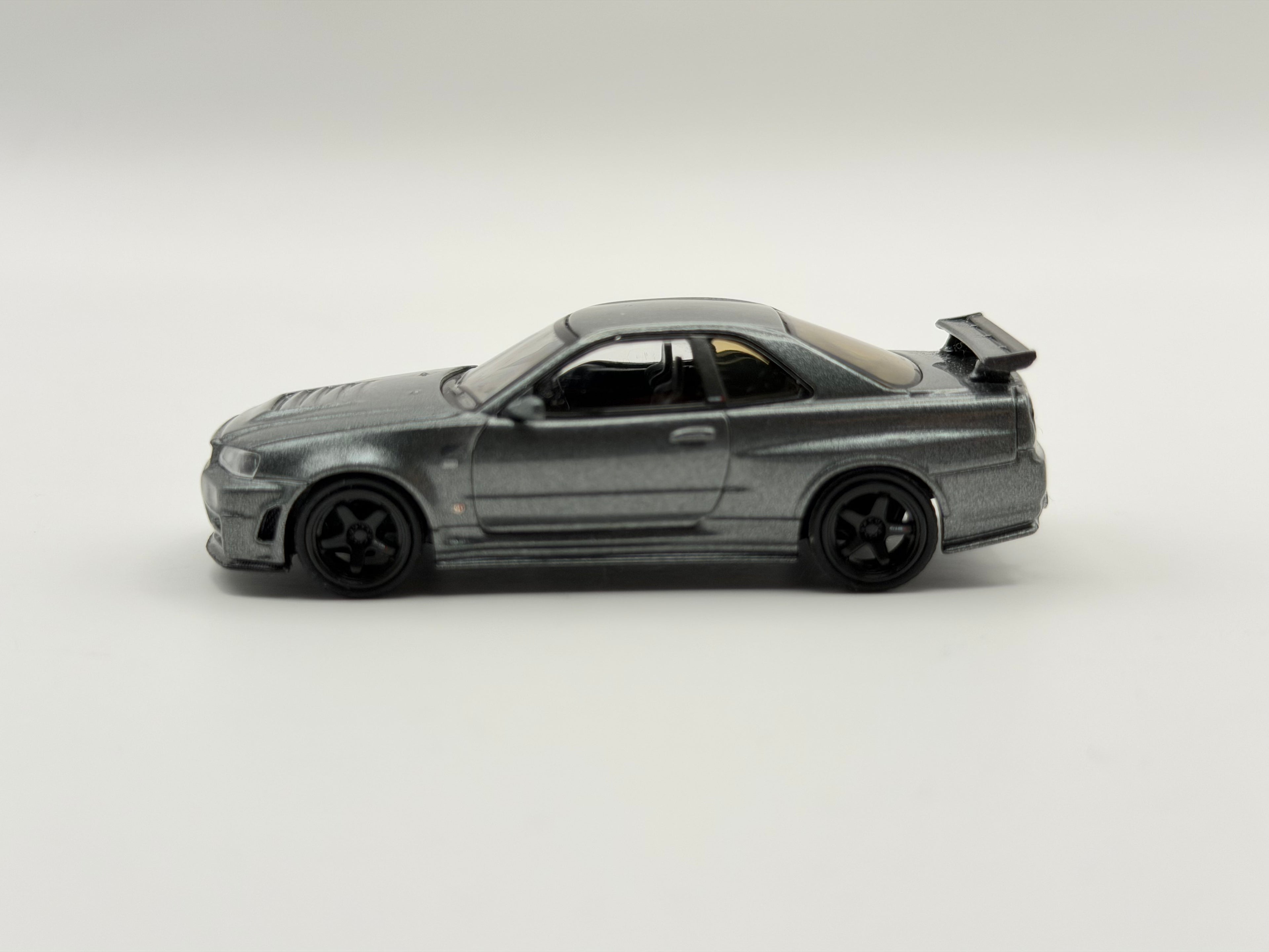 Mini GT 1:64 Nissan Skyline GT-R Dark Metal Gray (NISMO BNR34 CRS Version) #1160