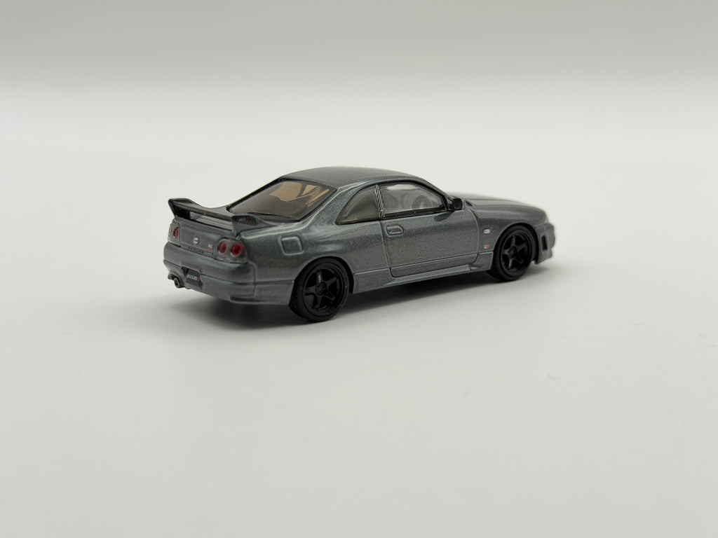 Mini GT 1:64 NISSAN Skyline GT-R Dark Metal Gray (NISMO BCNR33 CRS Version) #1128