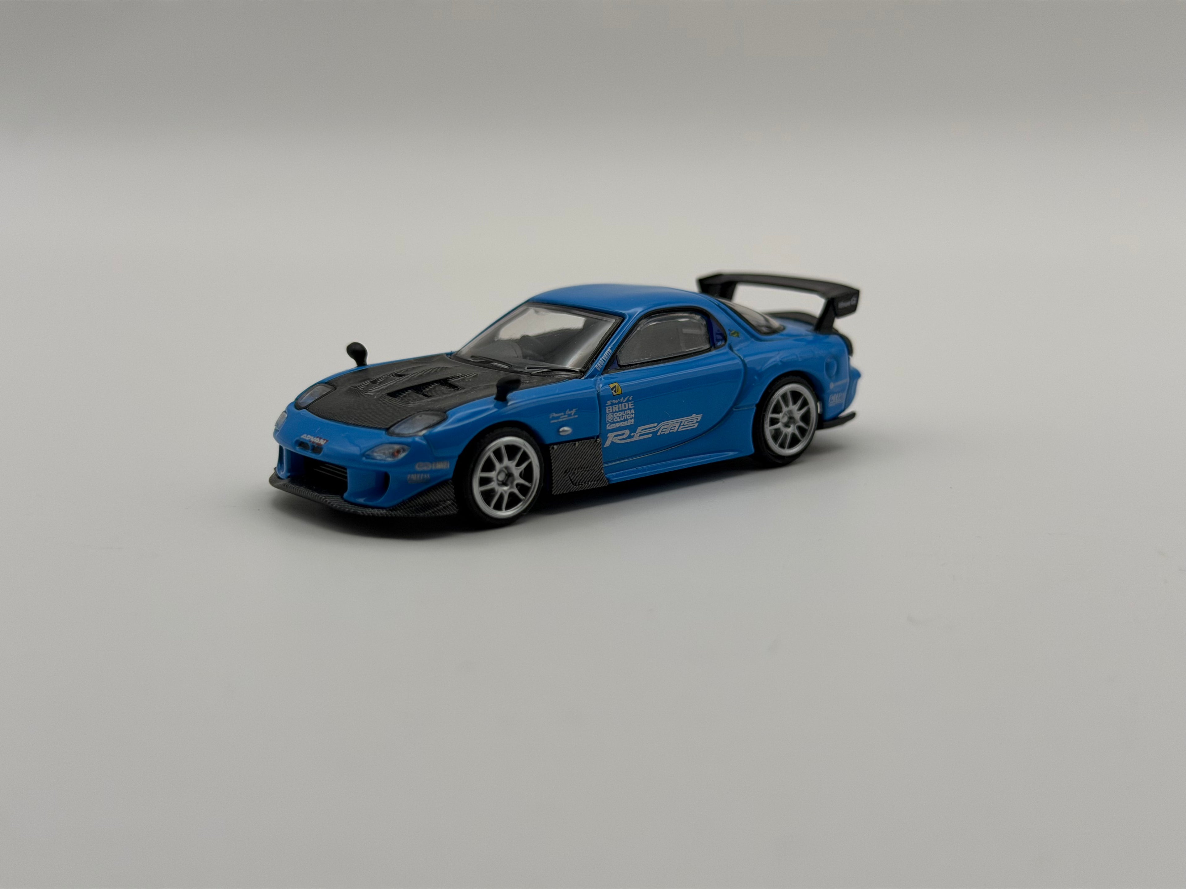 Mini GT 1:64 Mazda RX-7 RE-Amemiya 20B NA 3ROTOR-7 “Ama-san Go” #1046