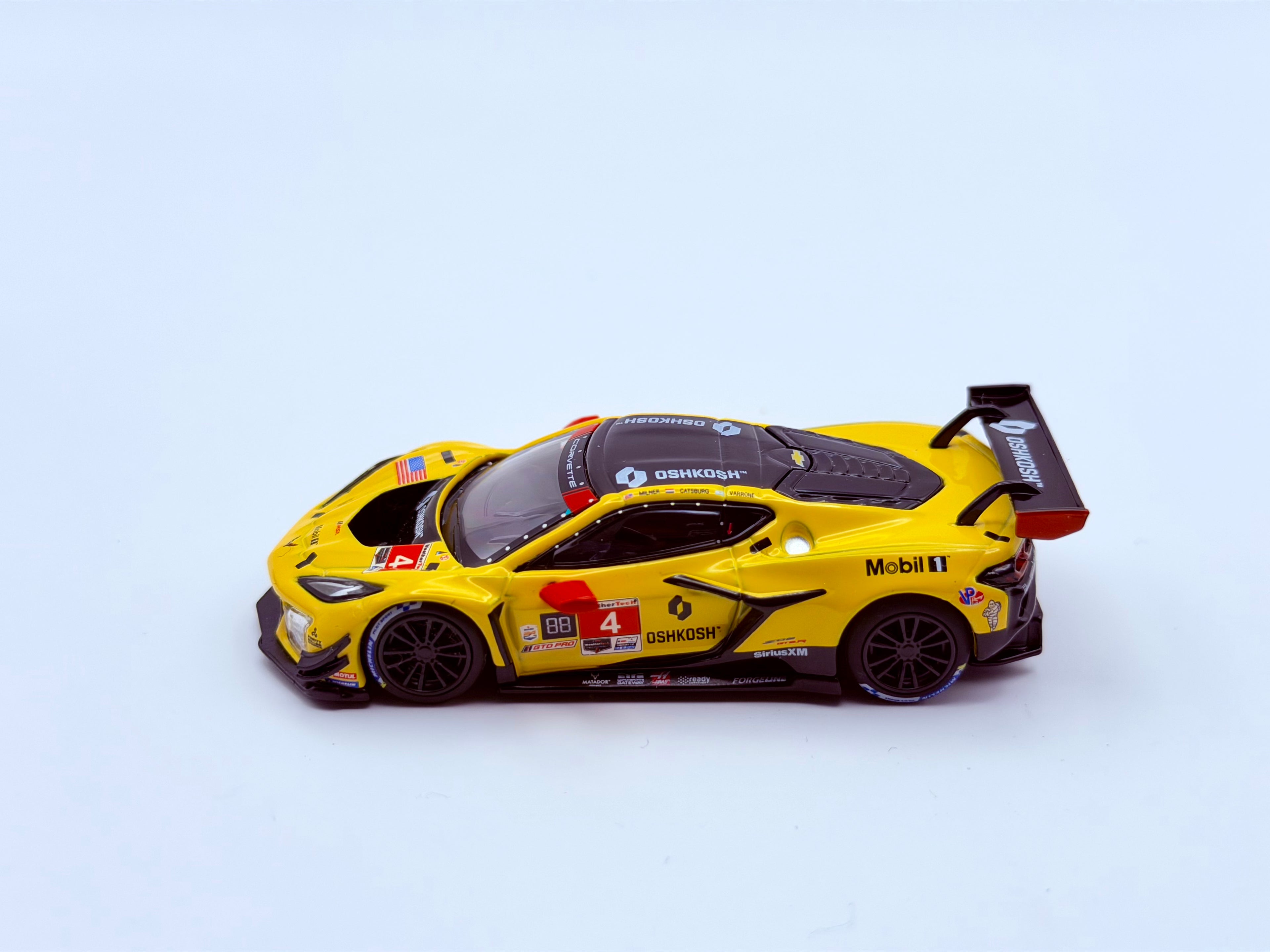 Mini GT 1:64 Chevrolet Corvette Z06 GT3.R #4 Corvette Racing by Pratt Miller Motorsports 2025 IMSA Daytona 24 Hrs #1197