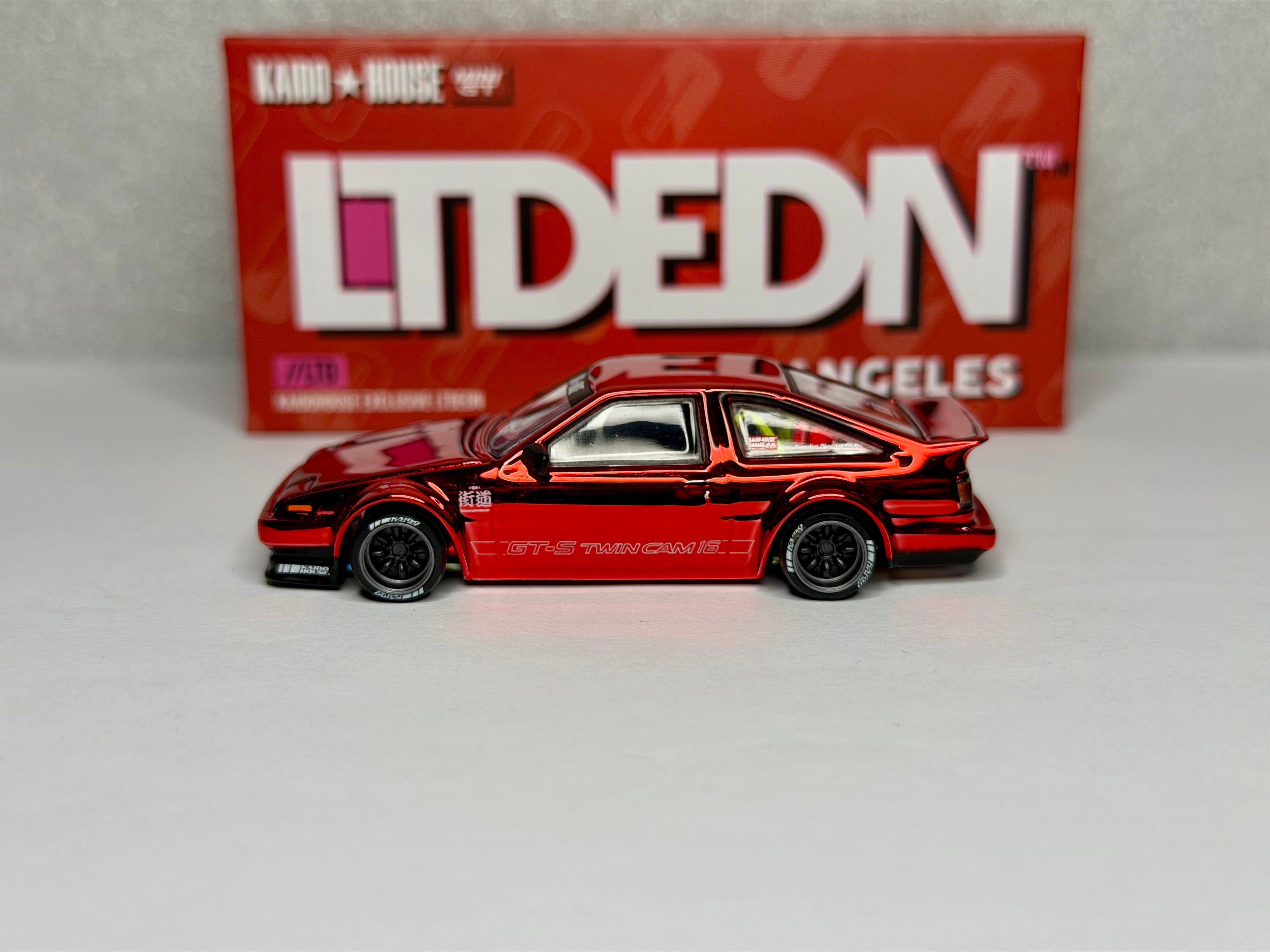 Kaido House 1/64 Toyota AE86 Sprinter Trueno 525 Spec 2025 Los Angeles Opened