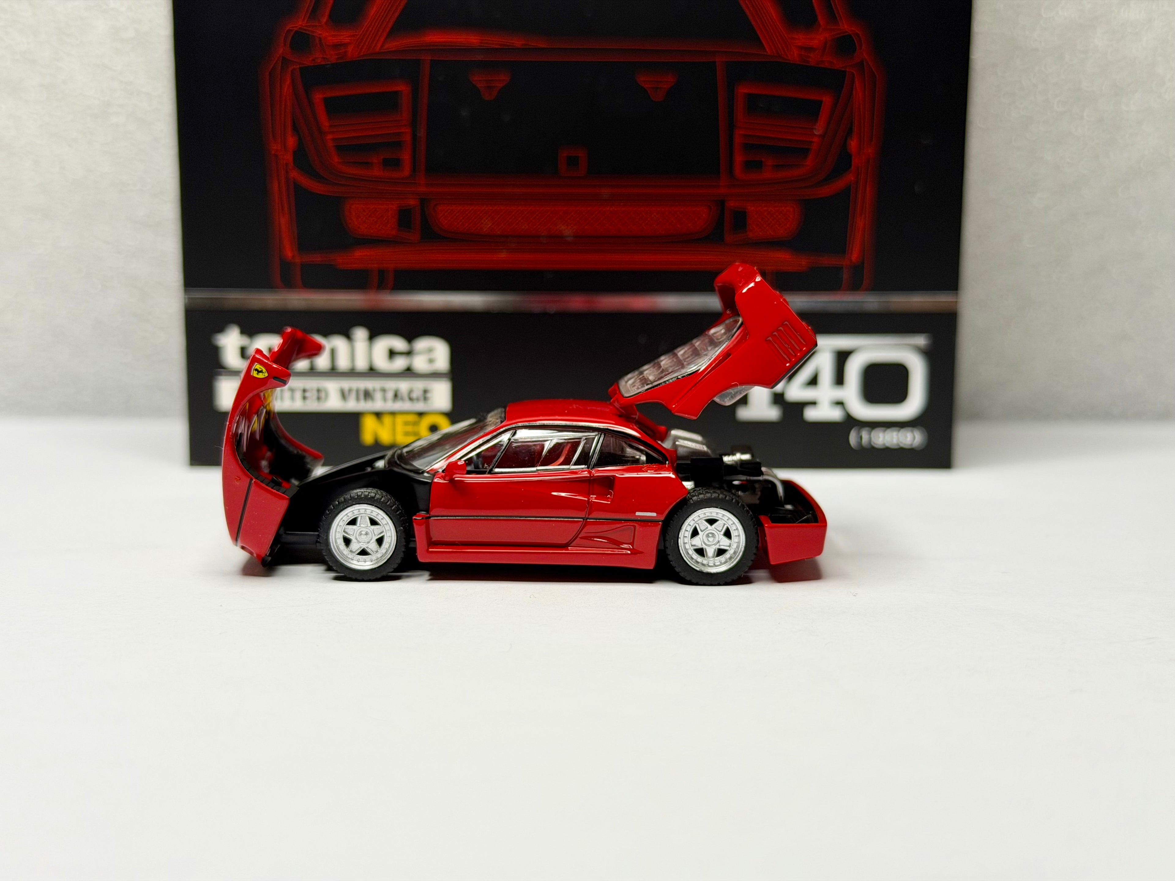 Tomica Limited Vintage NEO 1/64 Ferrari F40 1989 New Release Red