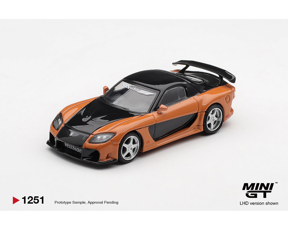 予約商品】Mini GT 1/64 マツダ RX-7 VeilSide Fortune 「ワイルド