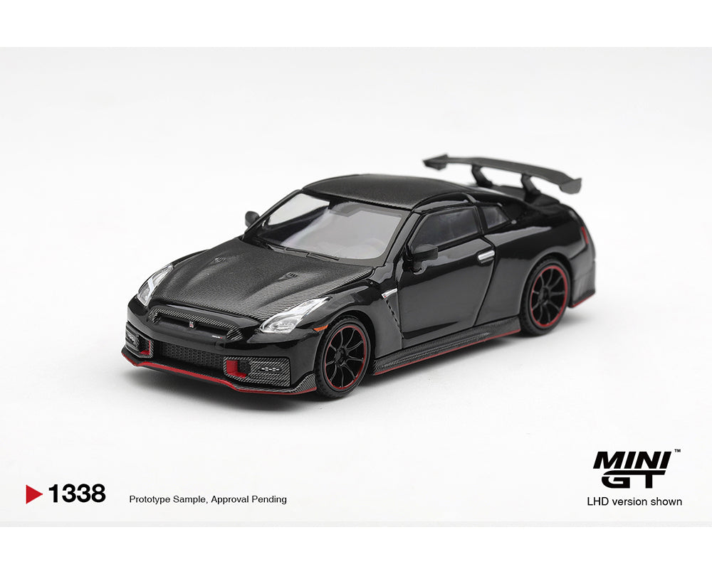 (Preorder) Mini GT 1:64 Nissan GT-R Nismo 2024 – Black  #1338