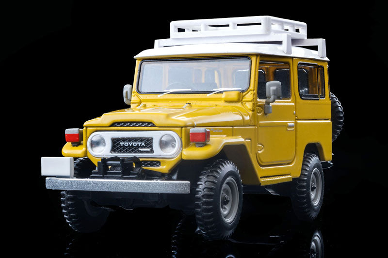 (Preorder) Tomica Limited Vintage 1:64 Toyota Land Cruiser 40 (Yellow) LV-N381a